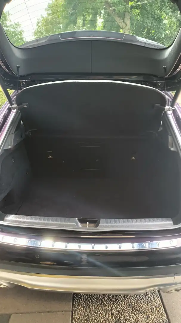 Mercedes-Benz GLA 180 GLA 180 Prestige Mauve - 2