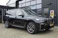 BMW X7 M50d 400 PK 6p. | EXPORT PRICE €46.999,- | EX BPM Noir - thumbnail 1