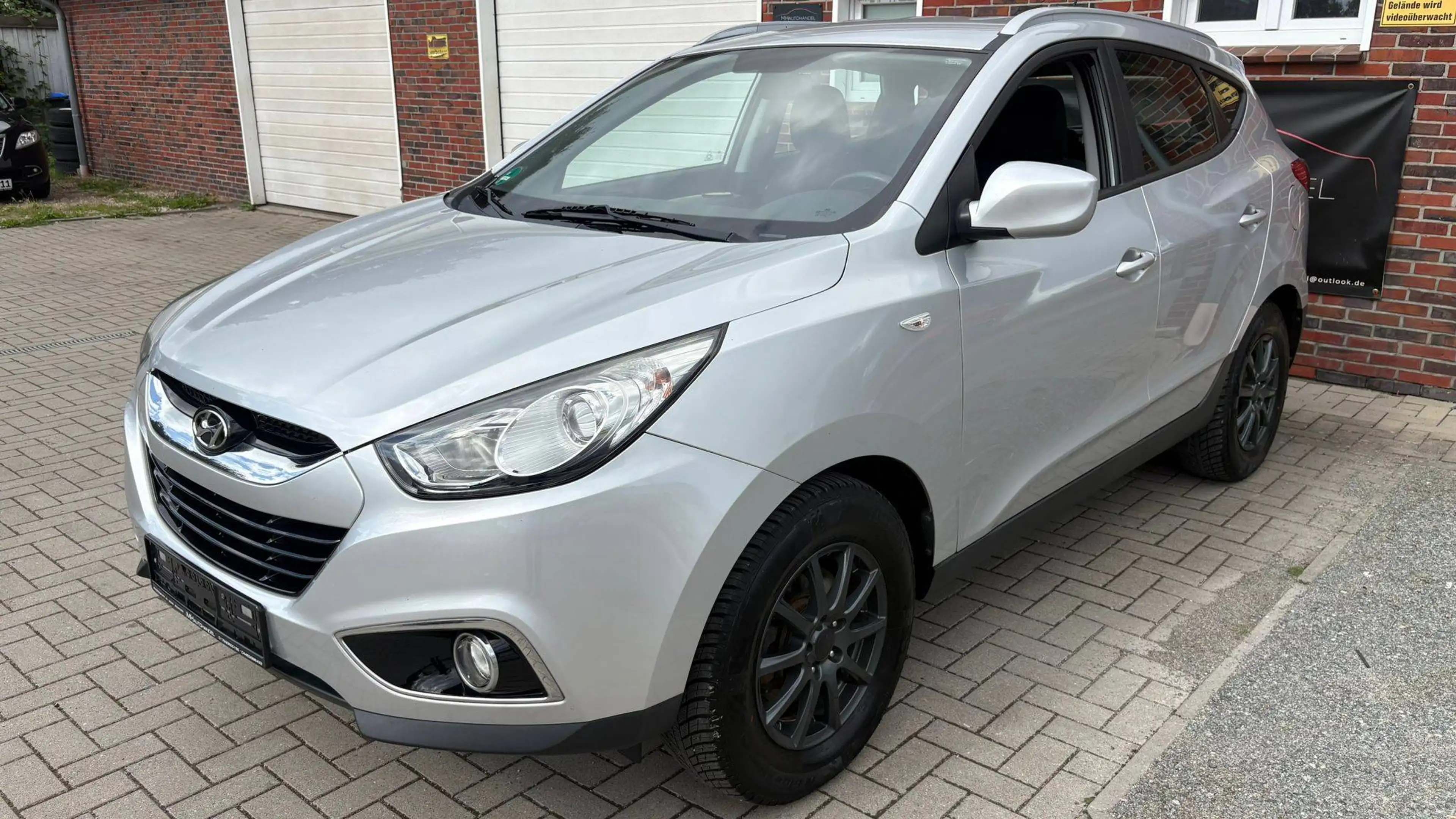 Hyundai iX35 1.6 5 Star Edition *2.Hand*Klima*AHK*Finanzierung* — photo 3