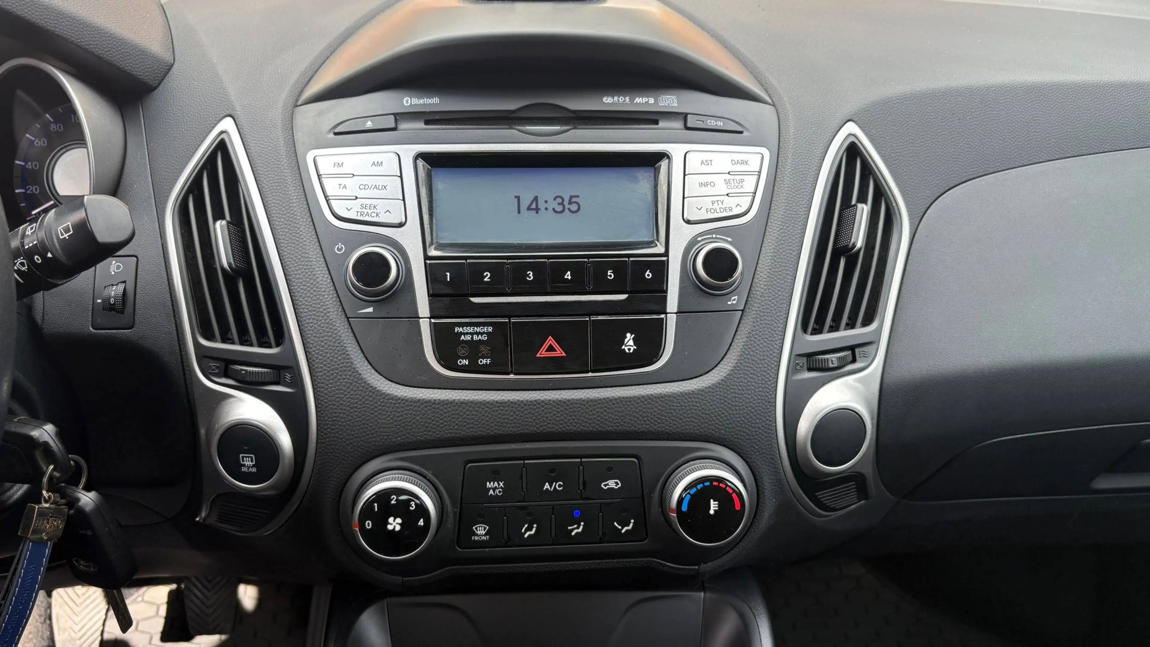 Hyundai iX35 1.6 5 Star Edition *2.Hand*Klima*AHK*Finanzierung* — photo 15