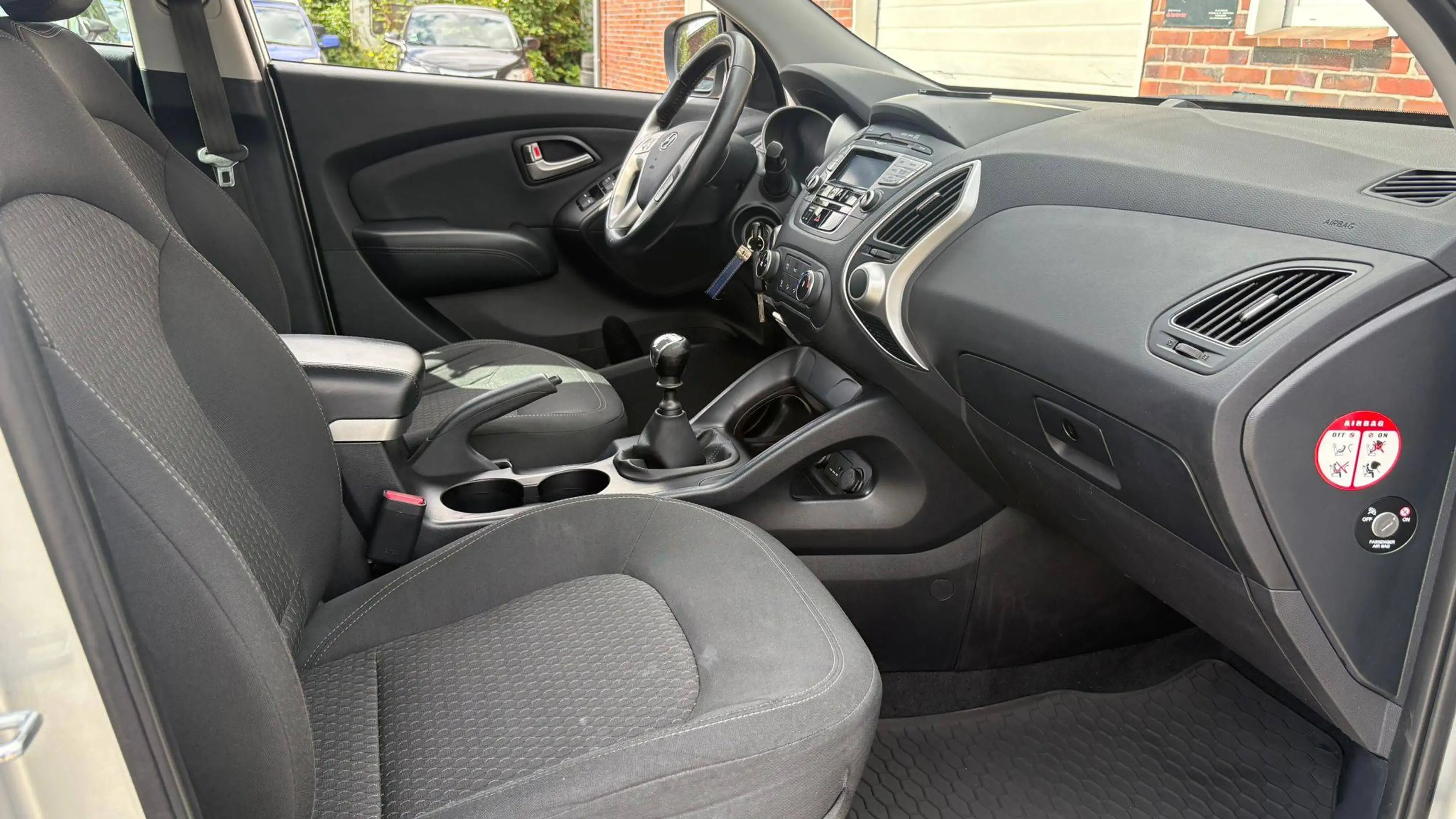 Hyundai iX35 1.6 5 Star Edition *2.Hand*Klima*AHK*Finanzierung* — photo 9