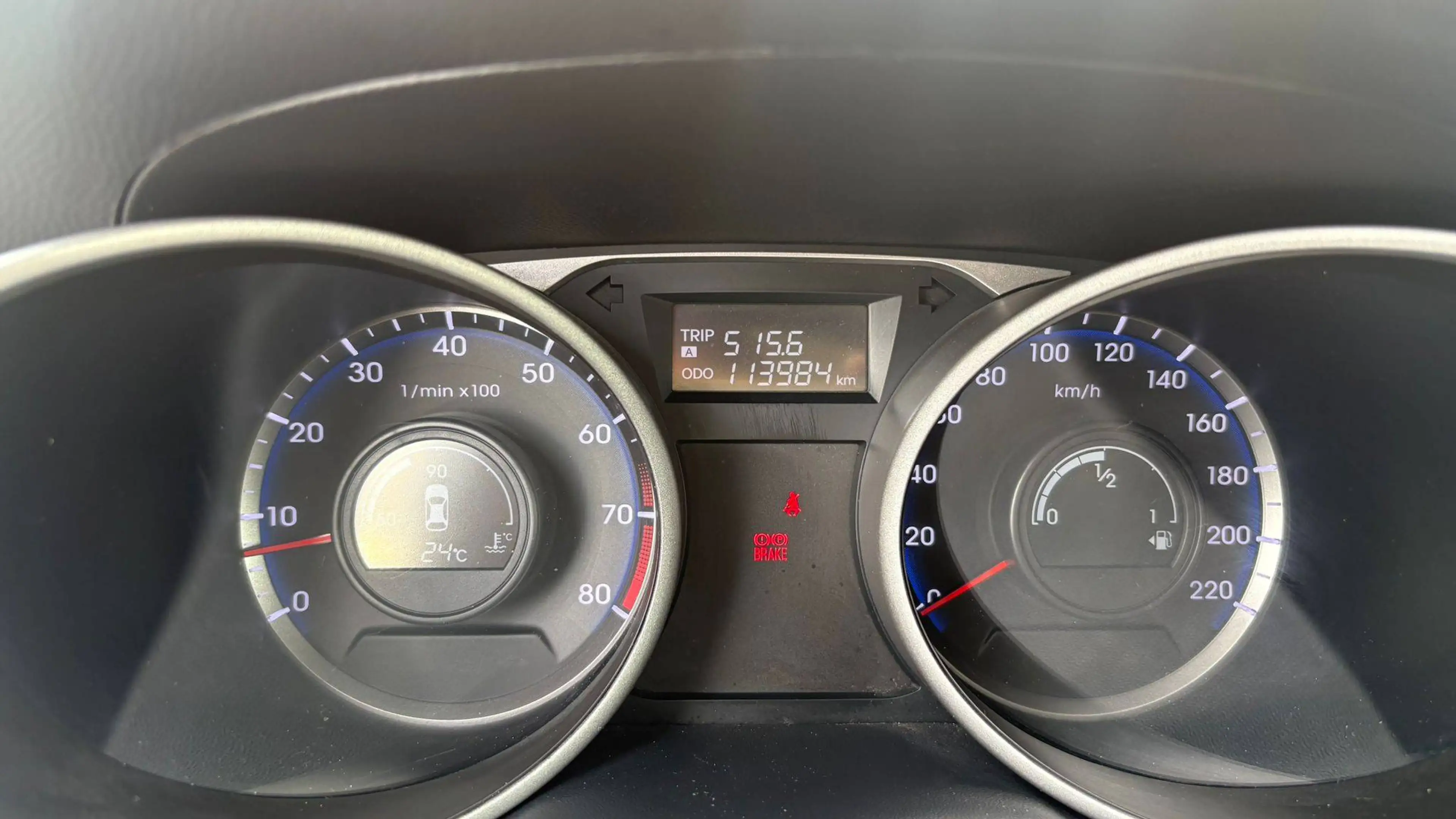 Hyundai iX35 1.6 5 Star Edition *2.Hand*Klima*AHK*Finanzierung* — photo 14