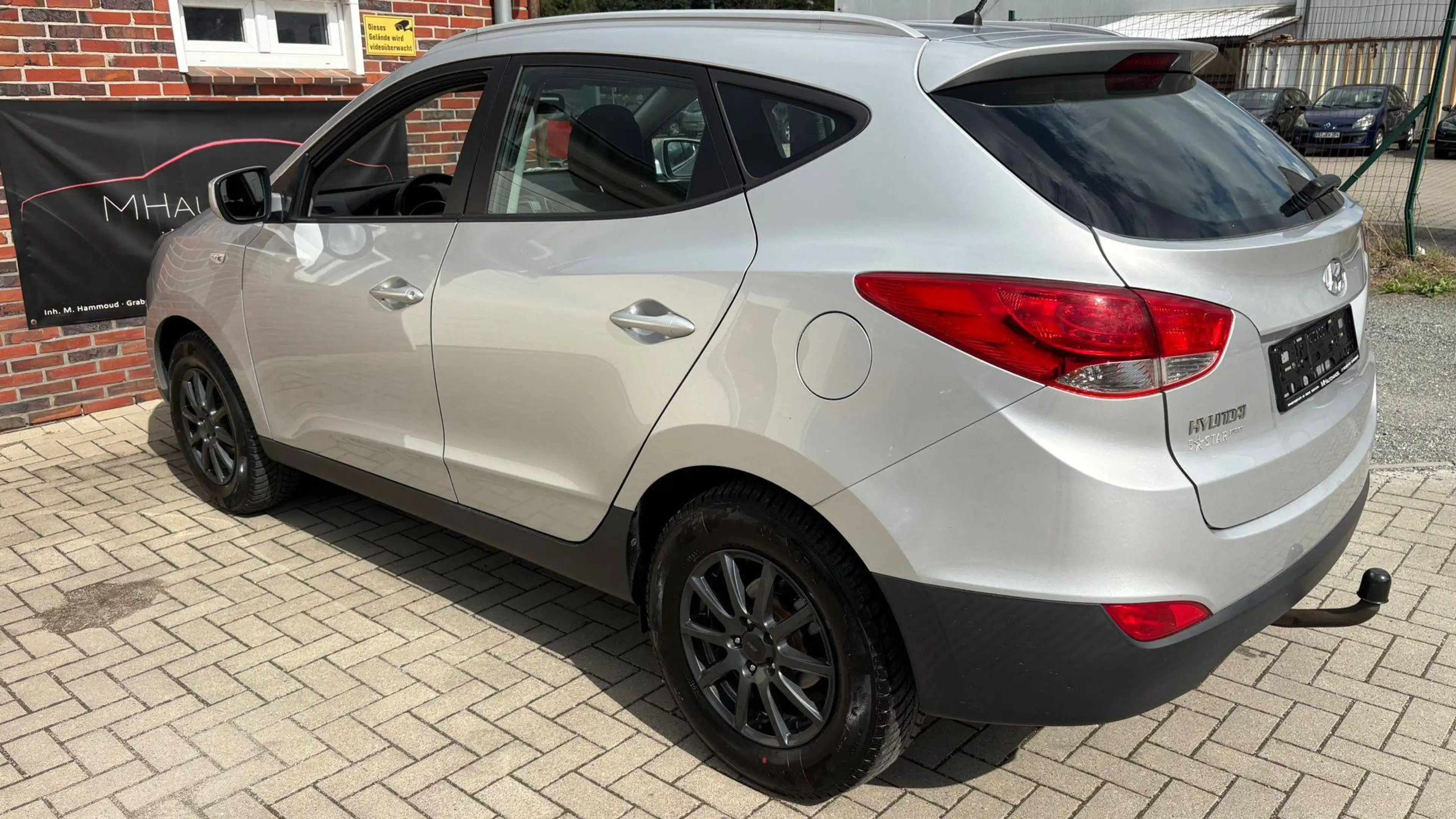 Hyundai iX35 1.6 5 Star Edition *2.Hand*Klima*AHK*Finanzierung* — photo 4