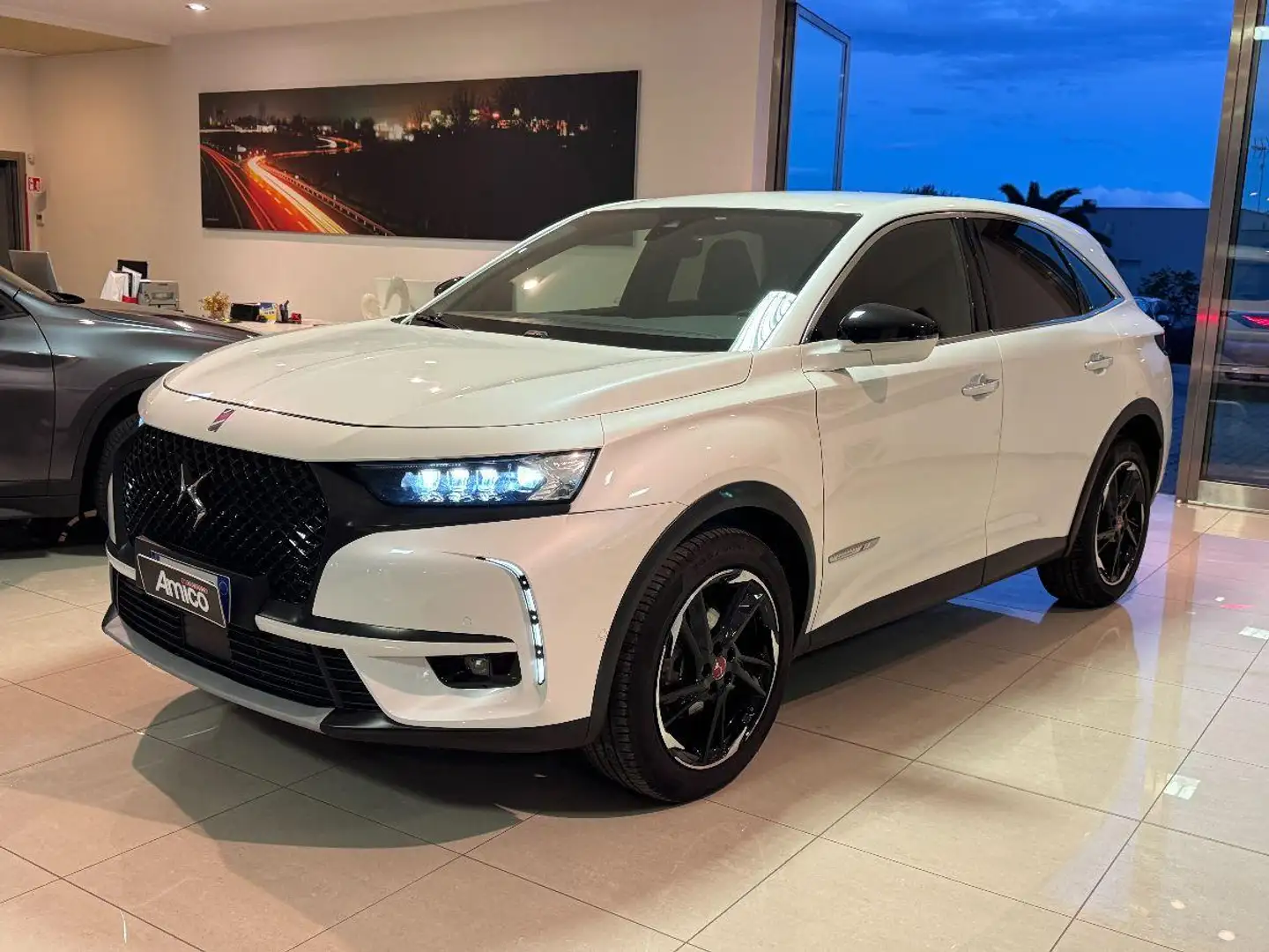DS Automobiles DS 7 Crossback BlueHDi 130 Automatica Performance Line Blanc - 1
