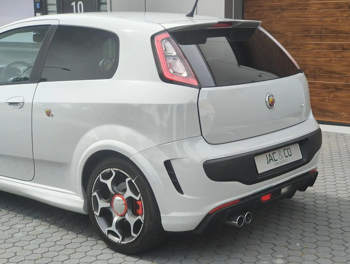 Fiat Punto Evo 1.4 Abarth Climate - Navi - Distrib. + Waterp. ver Gris - 2