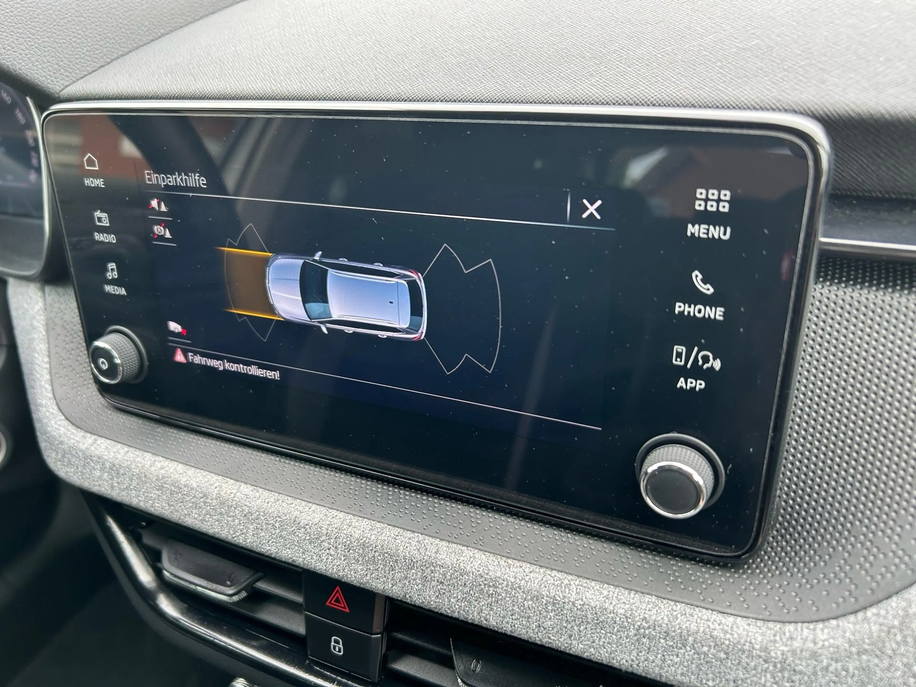 Skoda Kamiq Selection 1.0 TSI / Wireless Smart Link 85 kW (... — photo 12