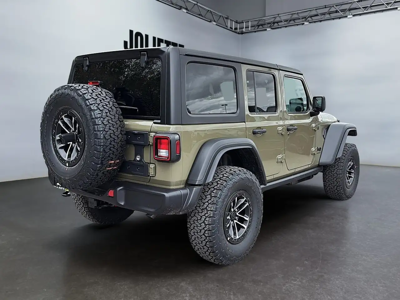 Jeep Wrangler снимка Jeep Wrangler