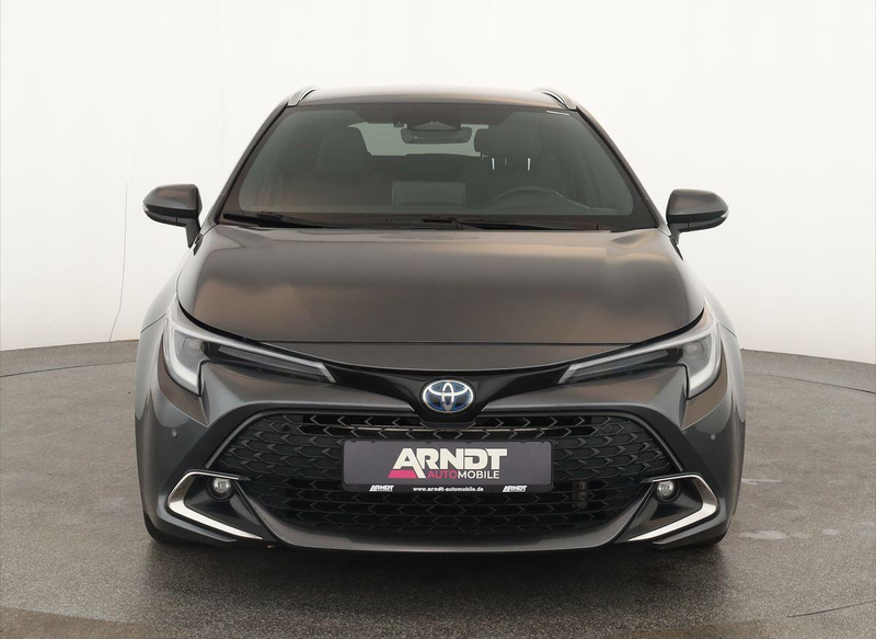 Toyota Corolla Touring Sports 1.8 CVT Team D Navi Kam — photo 3