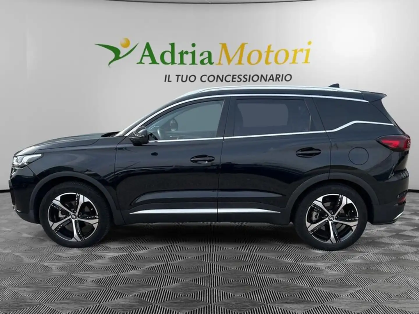 DR Automobiles DR6.0 1.5 Turbo CVT Bi-Fuel GPL Zwart - 2