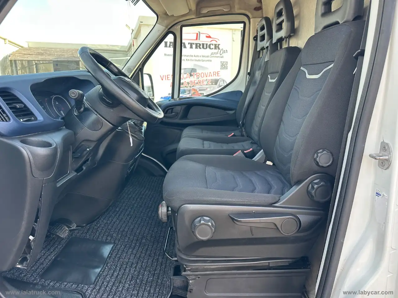 Iveco Daily 2021 — фото 14