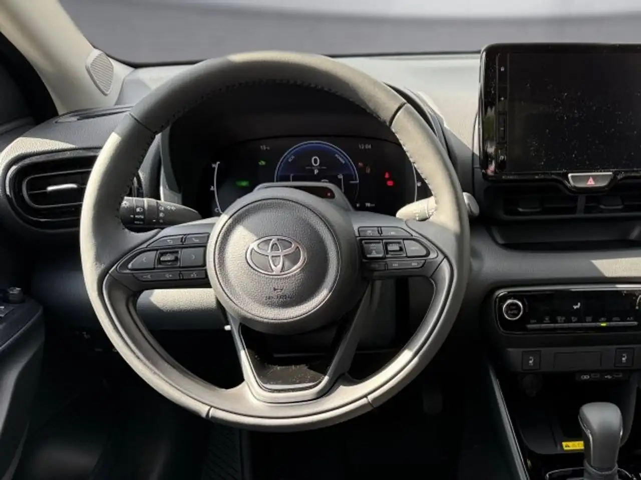 Toyota Yaris 2026 — фото 10