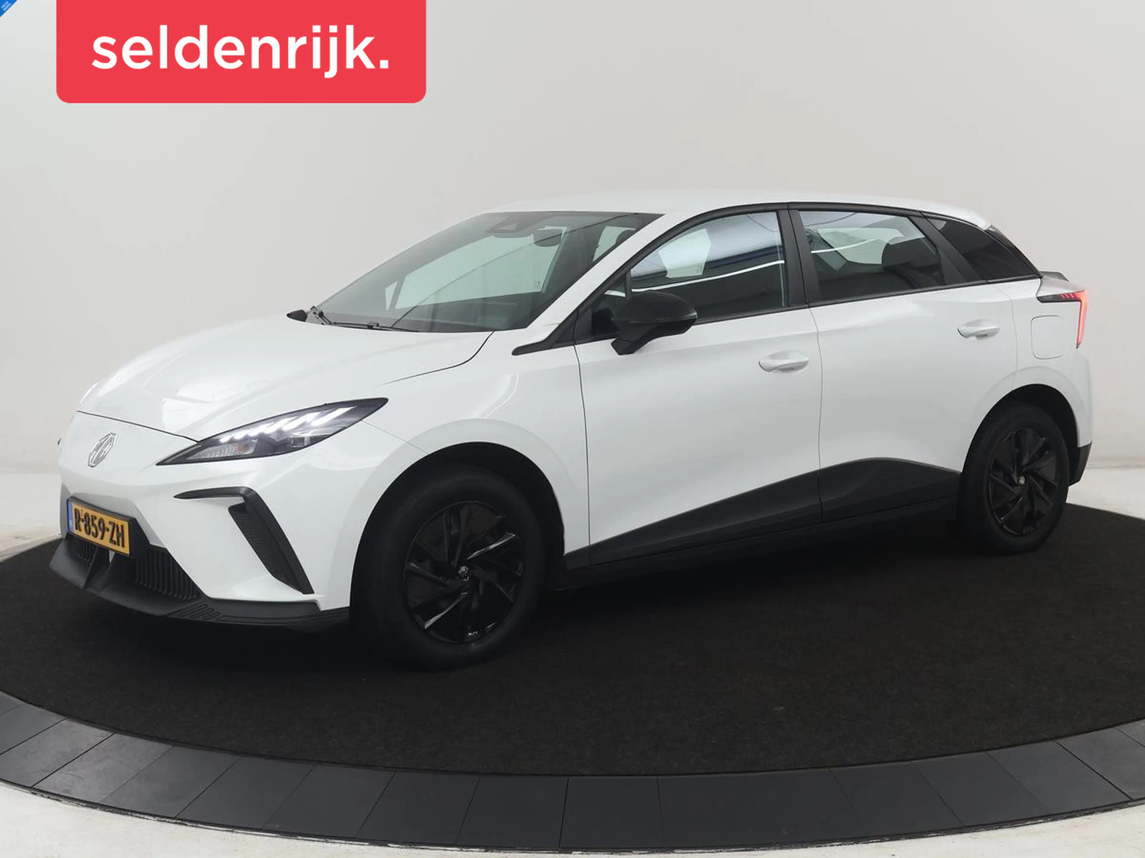 MG MG4 Electric Standard 51 kWh | SOH 88,2% | Apple Carpl
