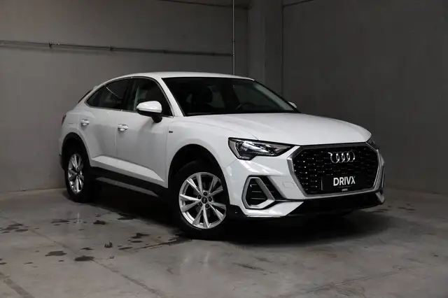 Audi Q3 Q3 - 35 TFSI - S line - S tronic - Zetelverwarming - Cruise Control - Carplay