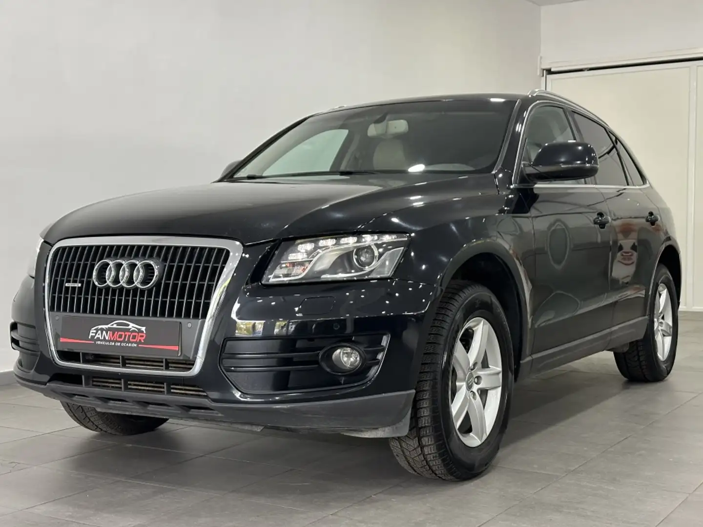 Audi Q5 2.0TDI quattro S-T 170 DPF Noir - 2