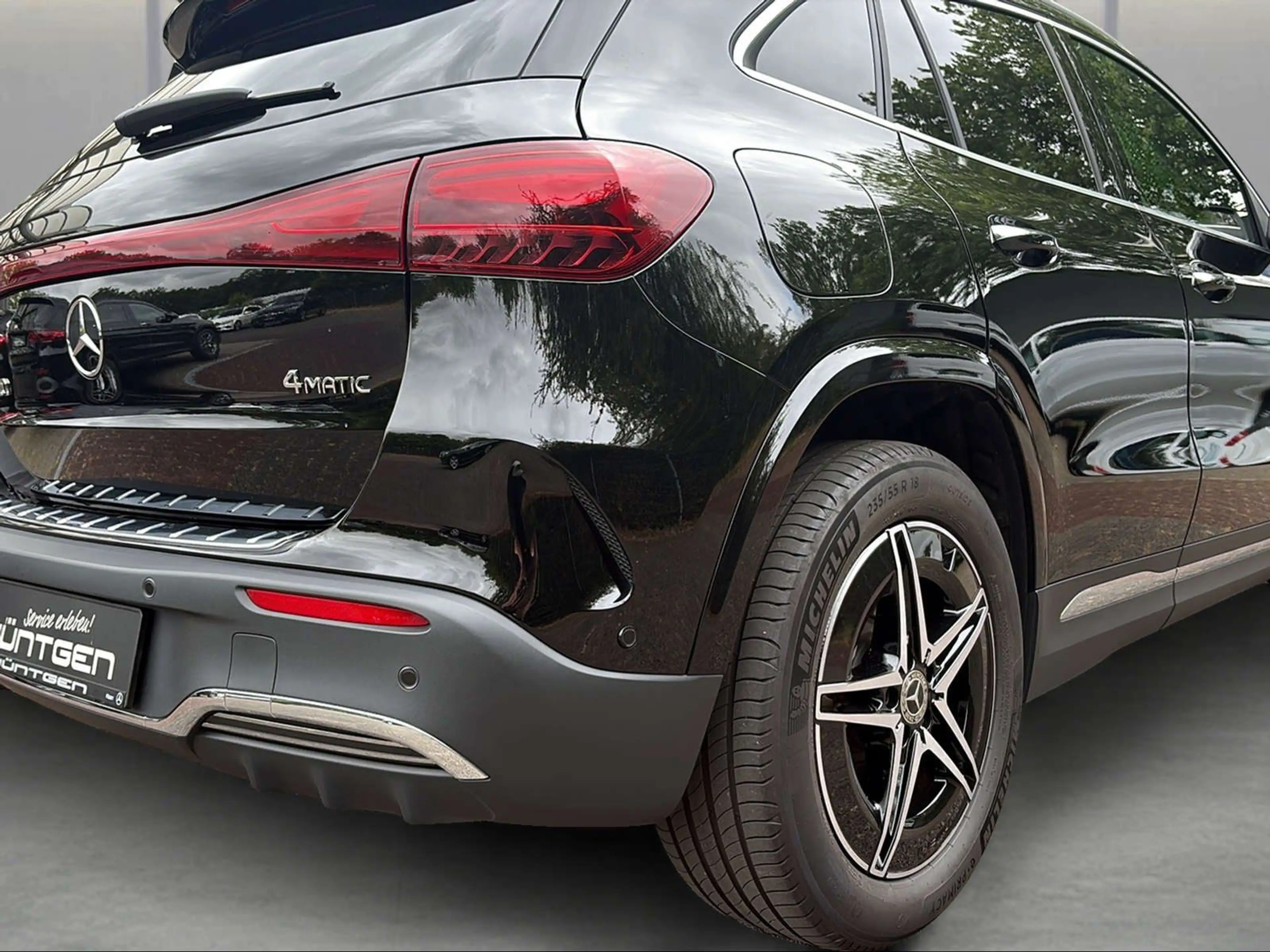 Mercedes-Benz EQA 300 4M AMG AHK PAN-DACH 360° MEMORY DAB HFA — photo 10