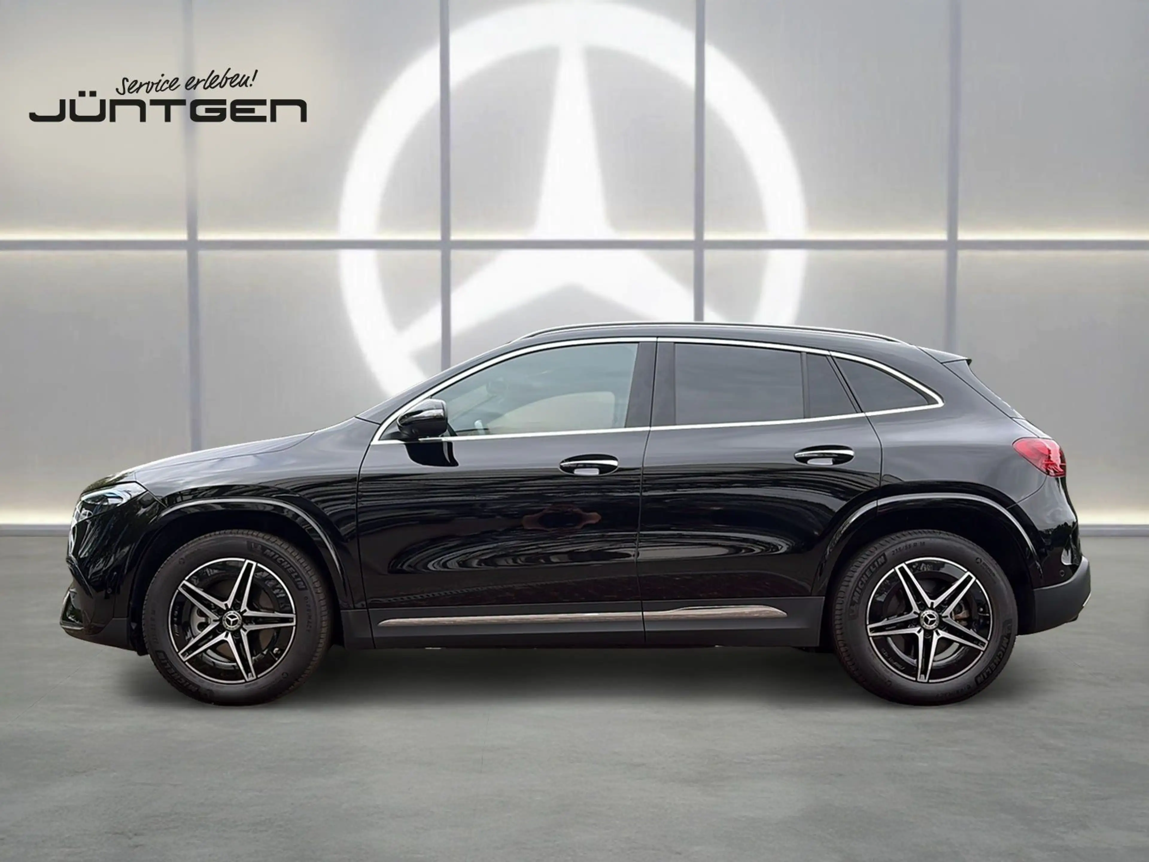 Mercedes-Benz EQA 300 4M AMG AHK PAN-DACH 360° MEMORY DAB HFA — photo 5
