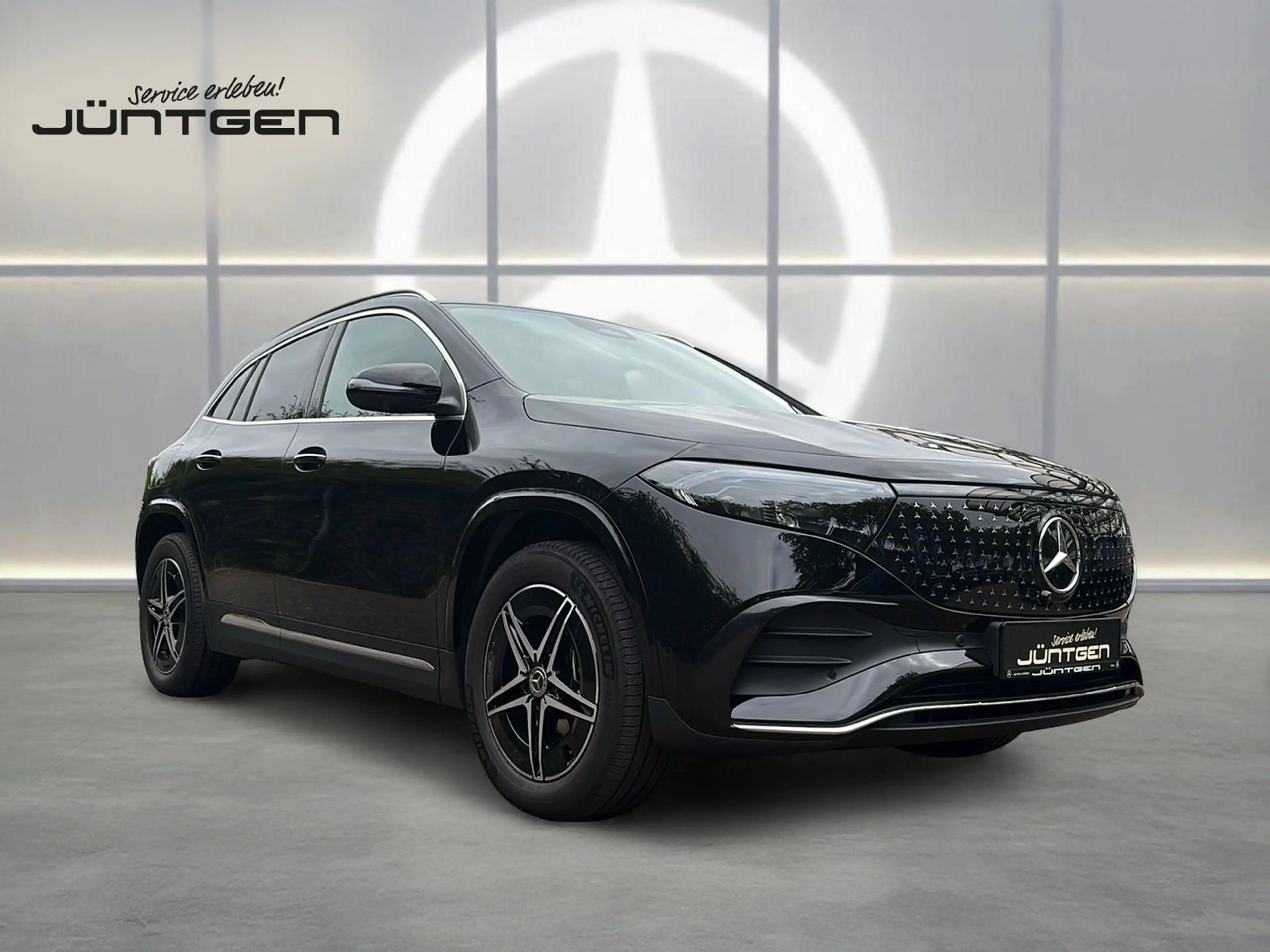 Mercedes-Benz EQA 300 4M AMG AHK PAN-DACH 360° MEMORY DAB HFA