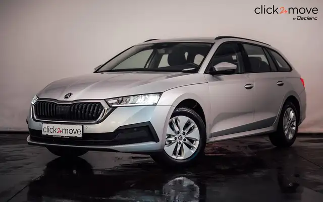 Skoda Octavia main image