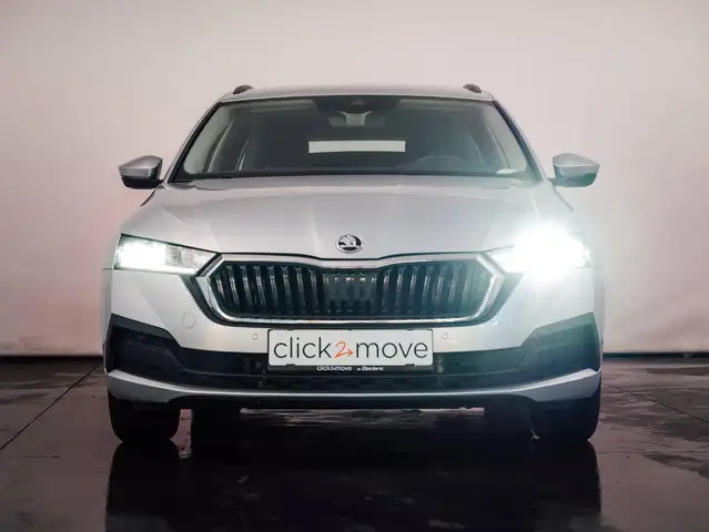 Skoda Octavia view 3