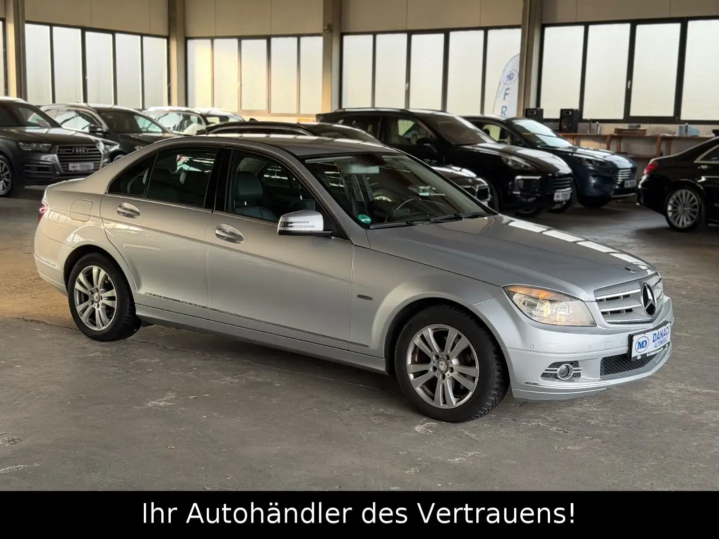 Mercedes-Benz C 180 K BlueEFFICIENCY AVANTGARDE*Navi*PDC*Tempo Silber - 1