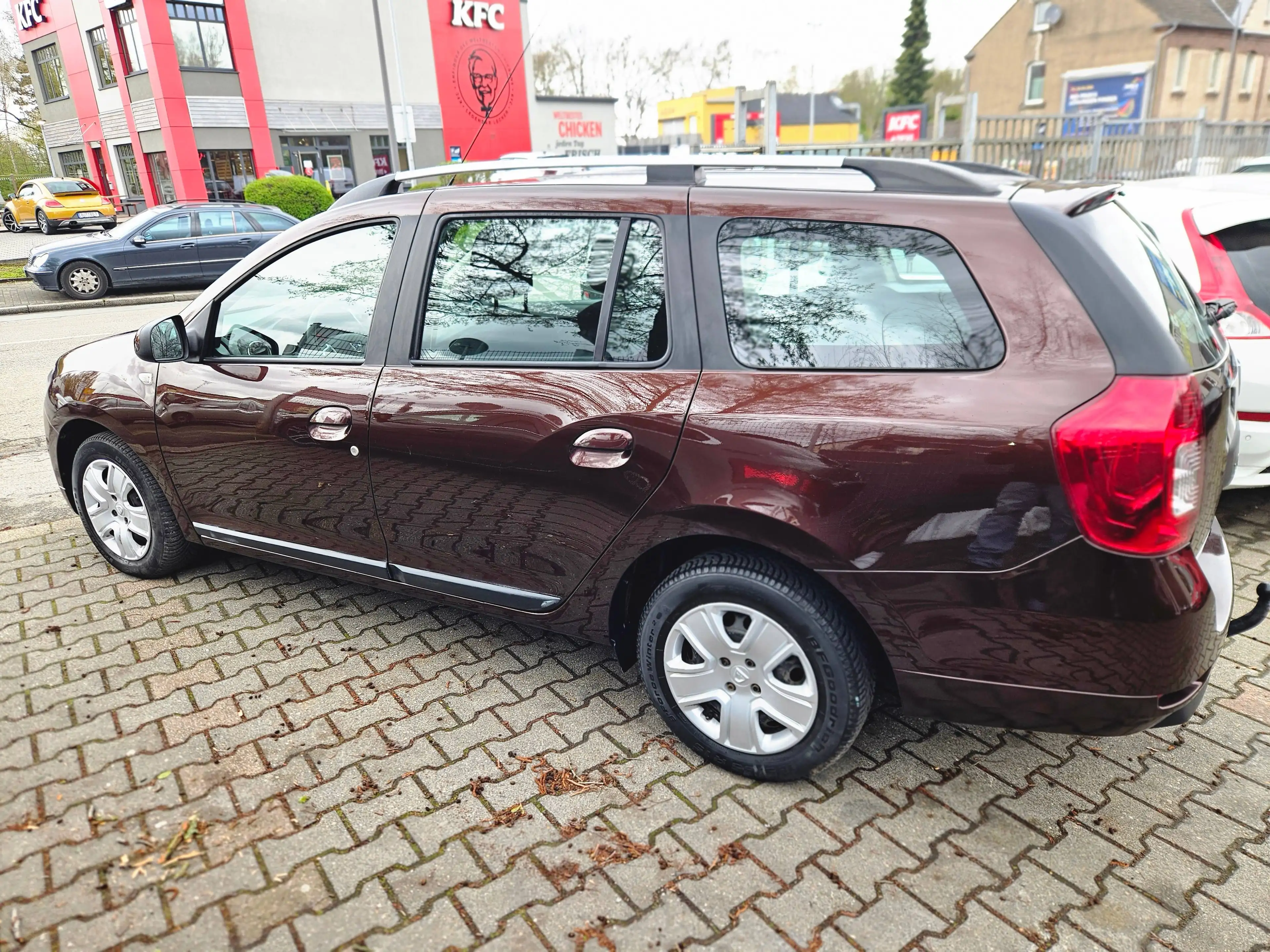 Dacia Logan Laureate — photo 4