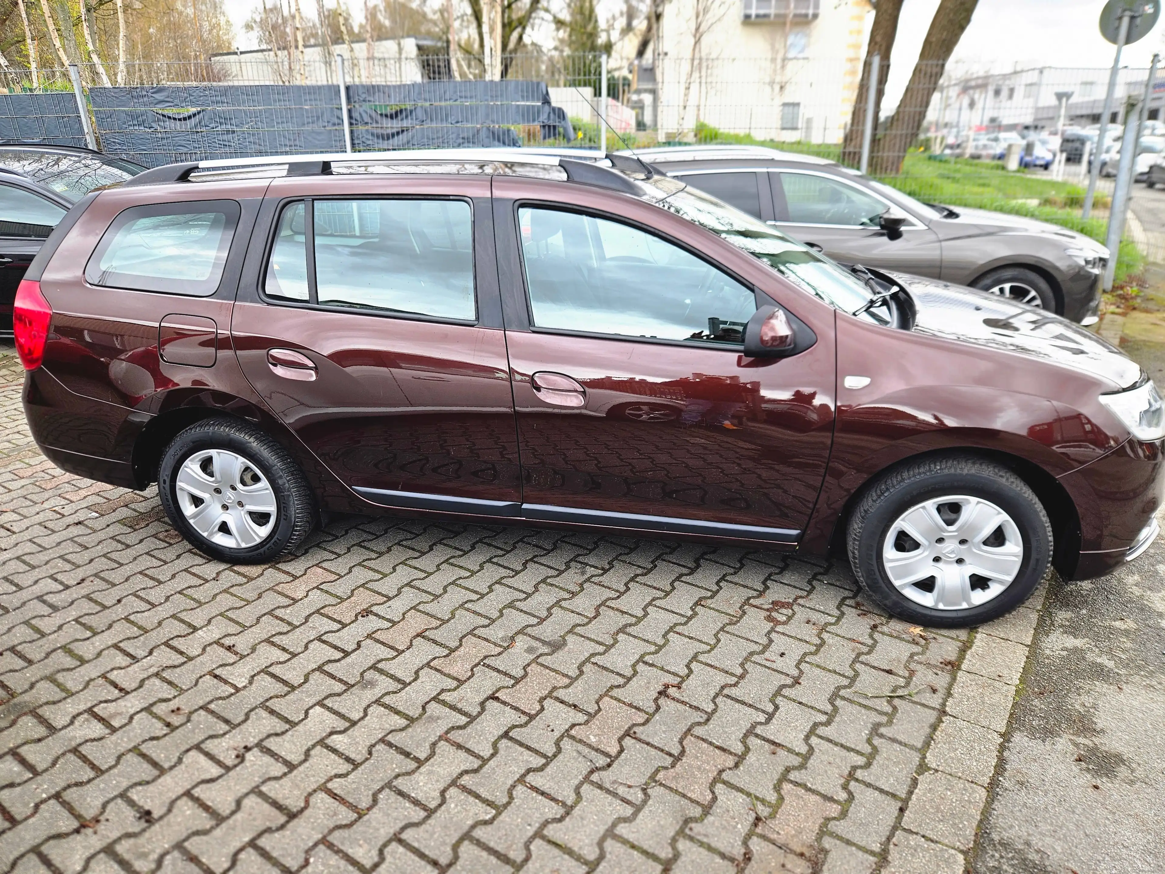 Dacia Logan Laureate — photo 2