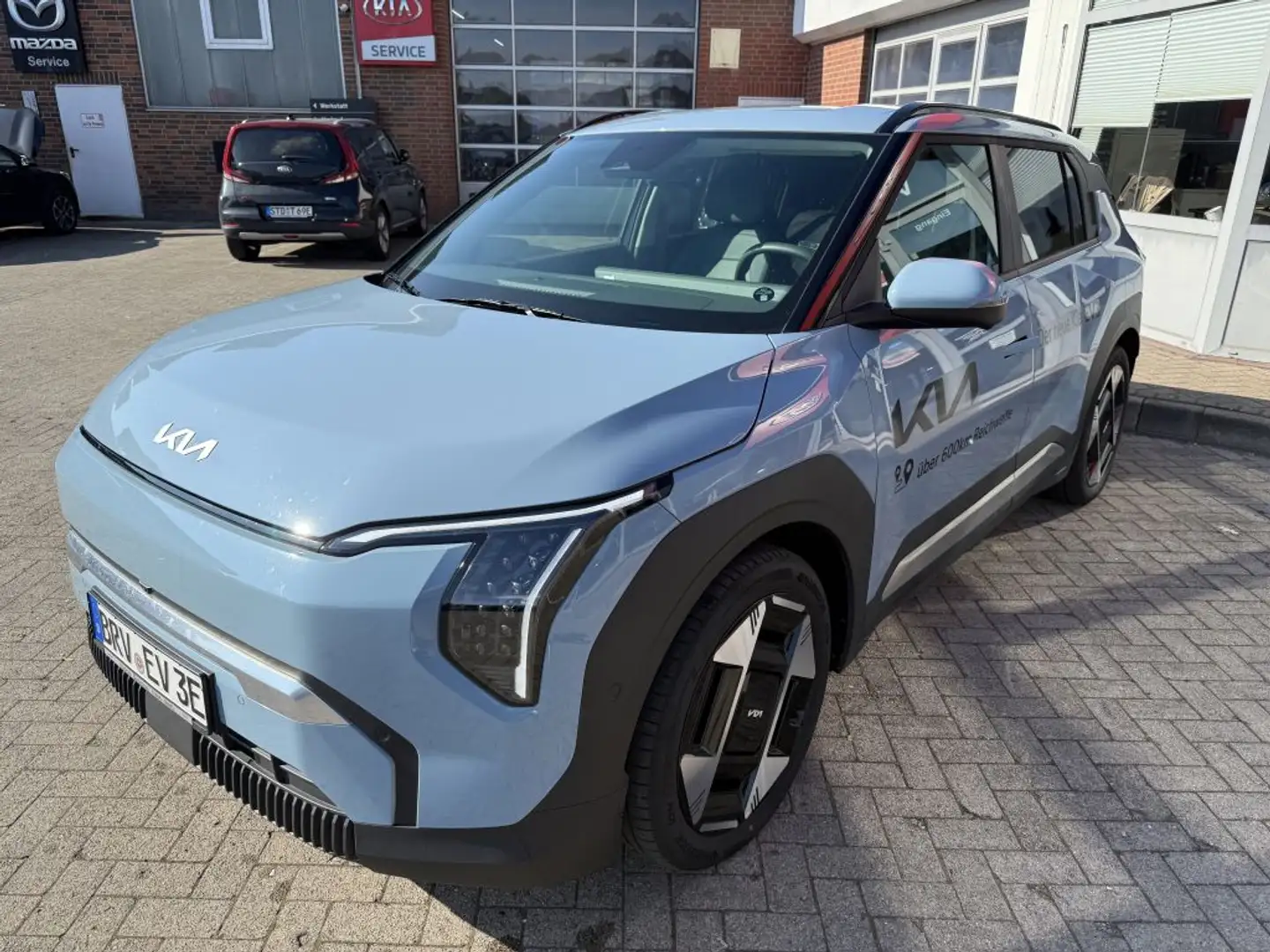 Kia EV3 81,4-kWh FWD Earth Синий - 2
