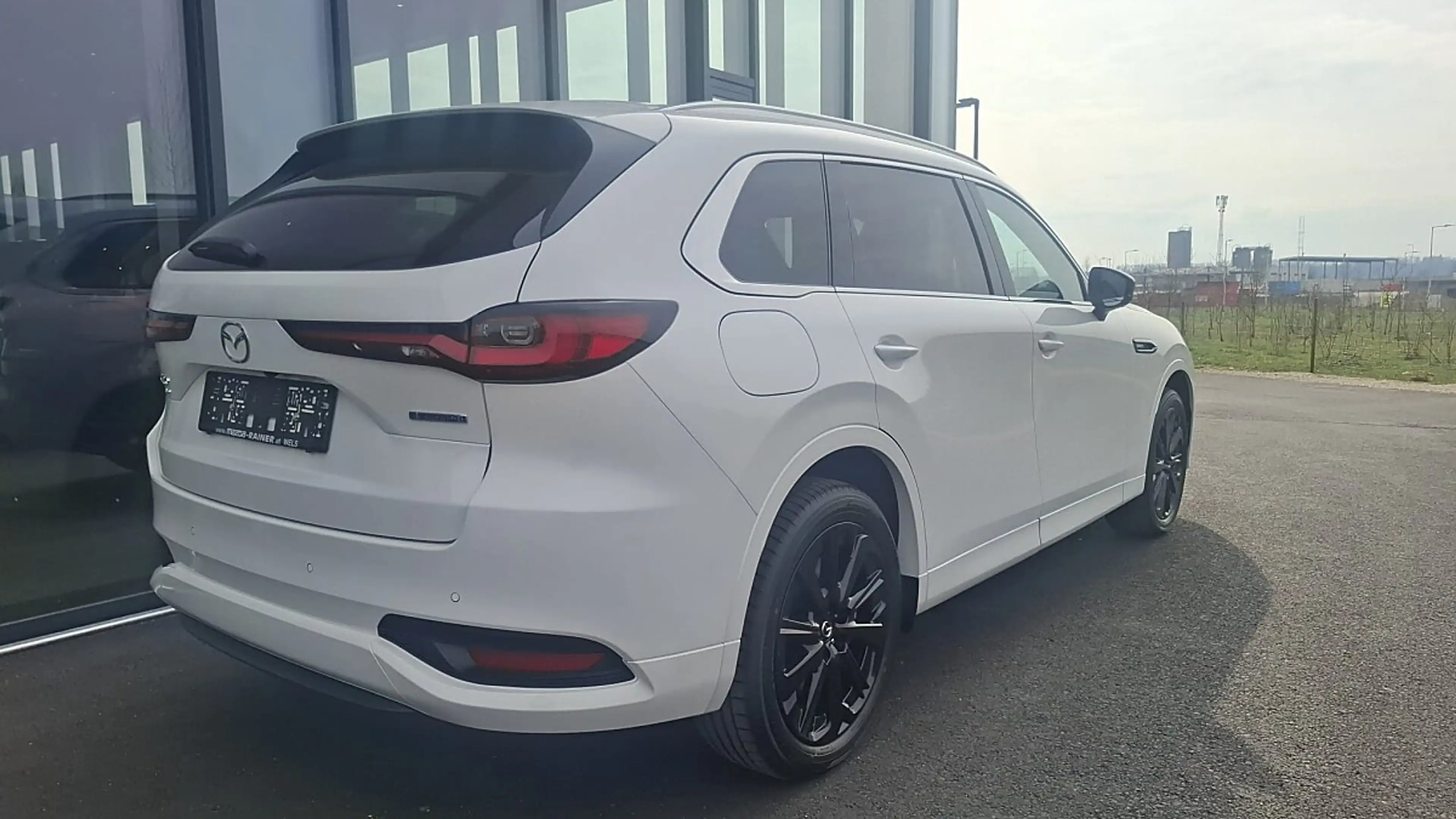 Mazda CX-80 2.5L e-SKYACTIV PHEV AWD Homura Plus Aut. — photo 5