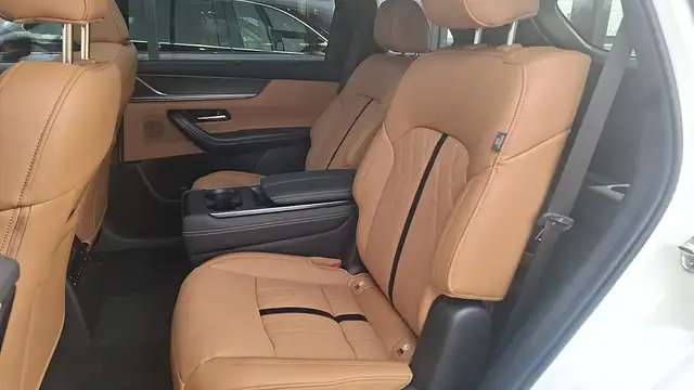 Mazda CX-80 2.5L e-SKYACTIV PHEV AWD Homura Plus Aut. Ansicht 12