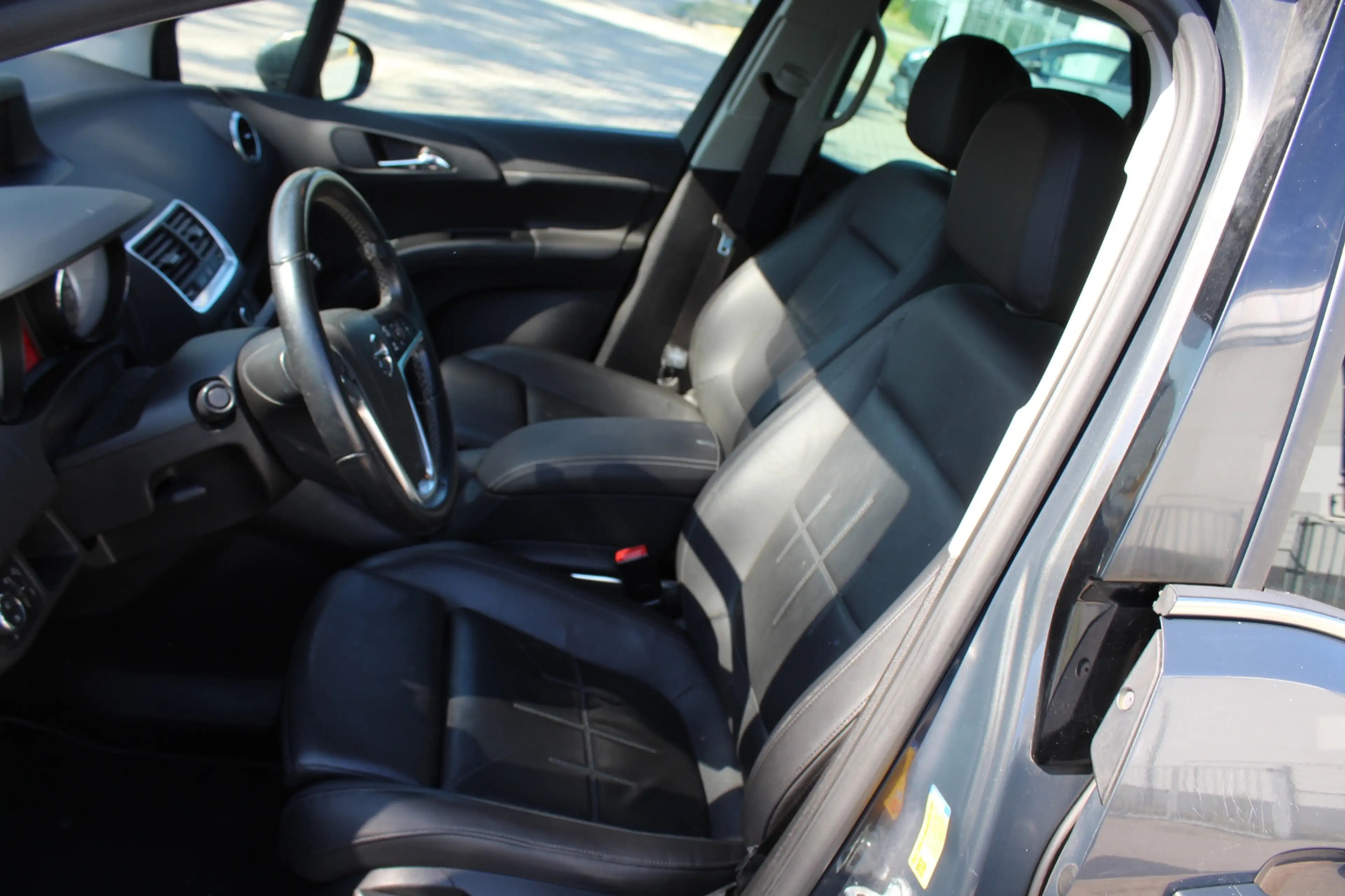 Opel Meriva 1.4 Turbo Cosmo automaat dealer onderhouden trekha — photo 35