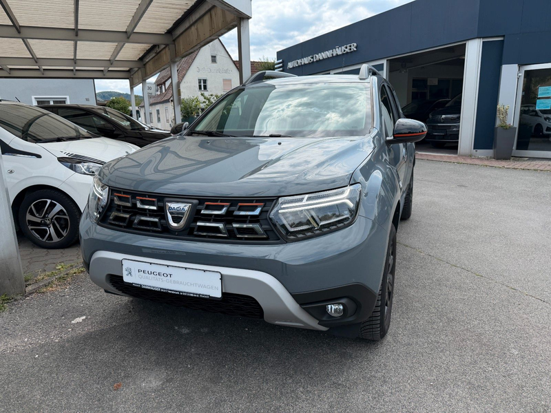 Dacia Duster TCe 150 4WD Extreme, Kamera, Navi, 1.Hd. — photo 2
