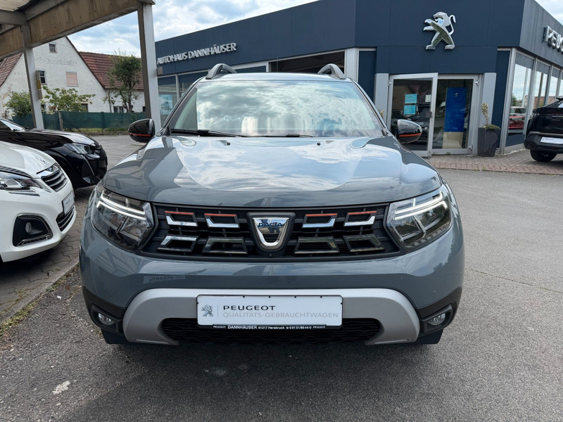 Dacia Duster TCe 150 4WD Extreme, Kamera, Navi, 1.Hd. — photo 3