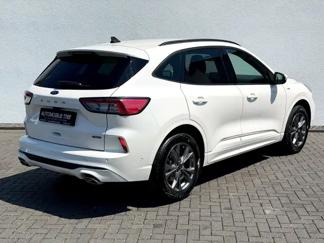Ford Kuga view 4