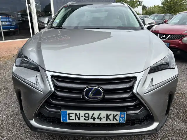 Lexus NX view 2