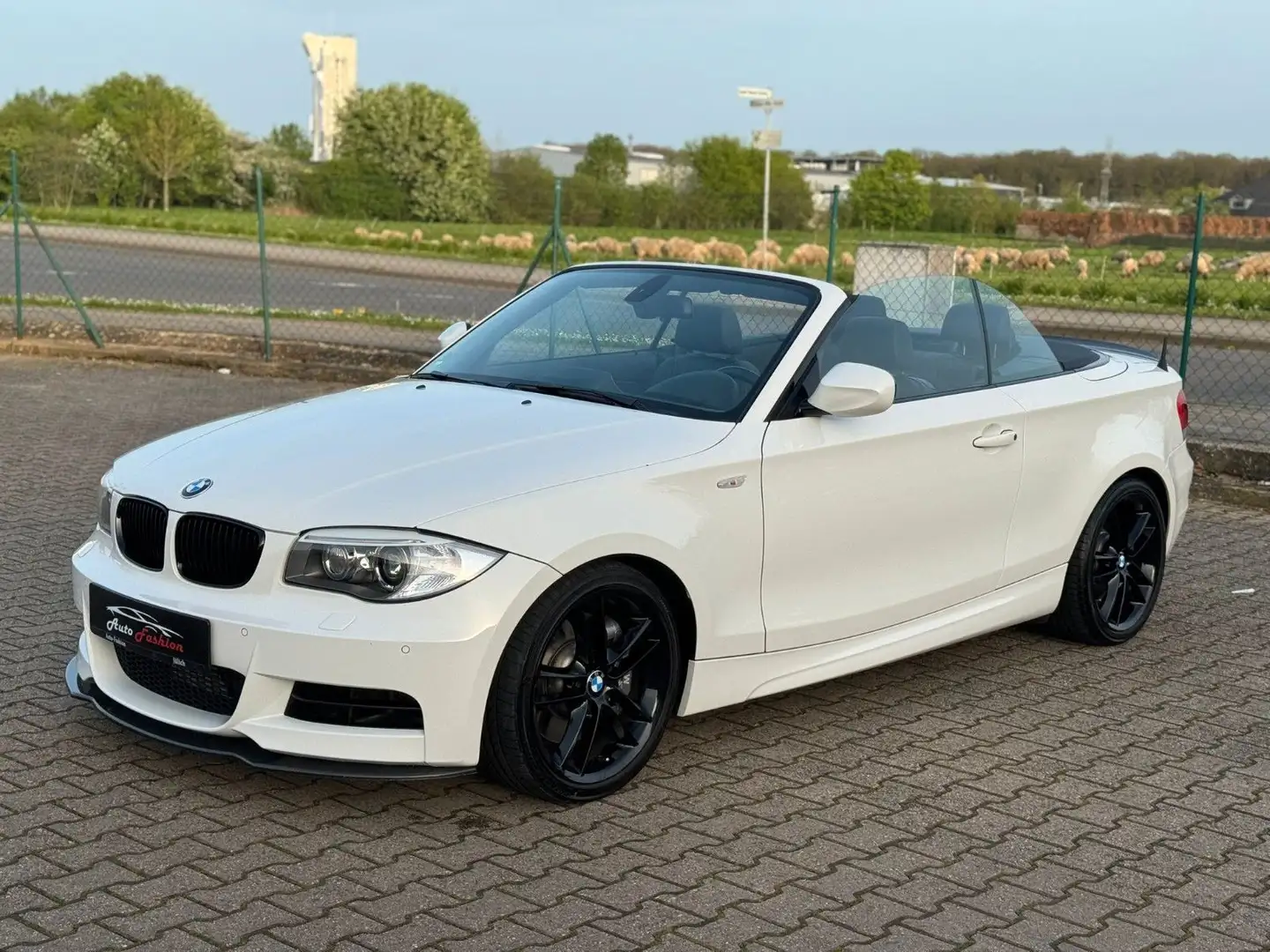 BMW 135 i Cabrio M-Performance 1.HAND 19000KM 326PS Beyaz - 1