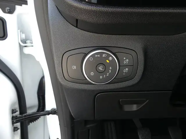 Ford Fiesta view 11