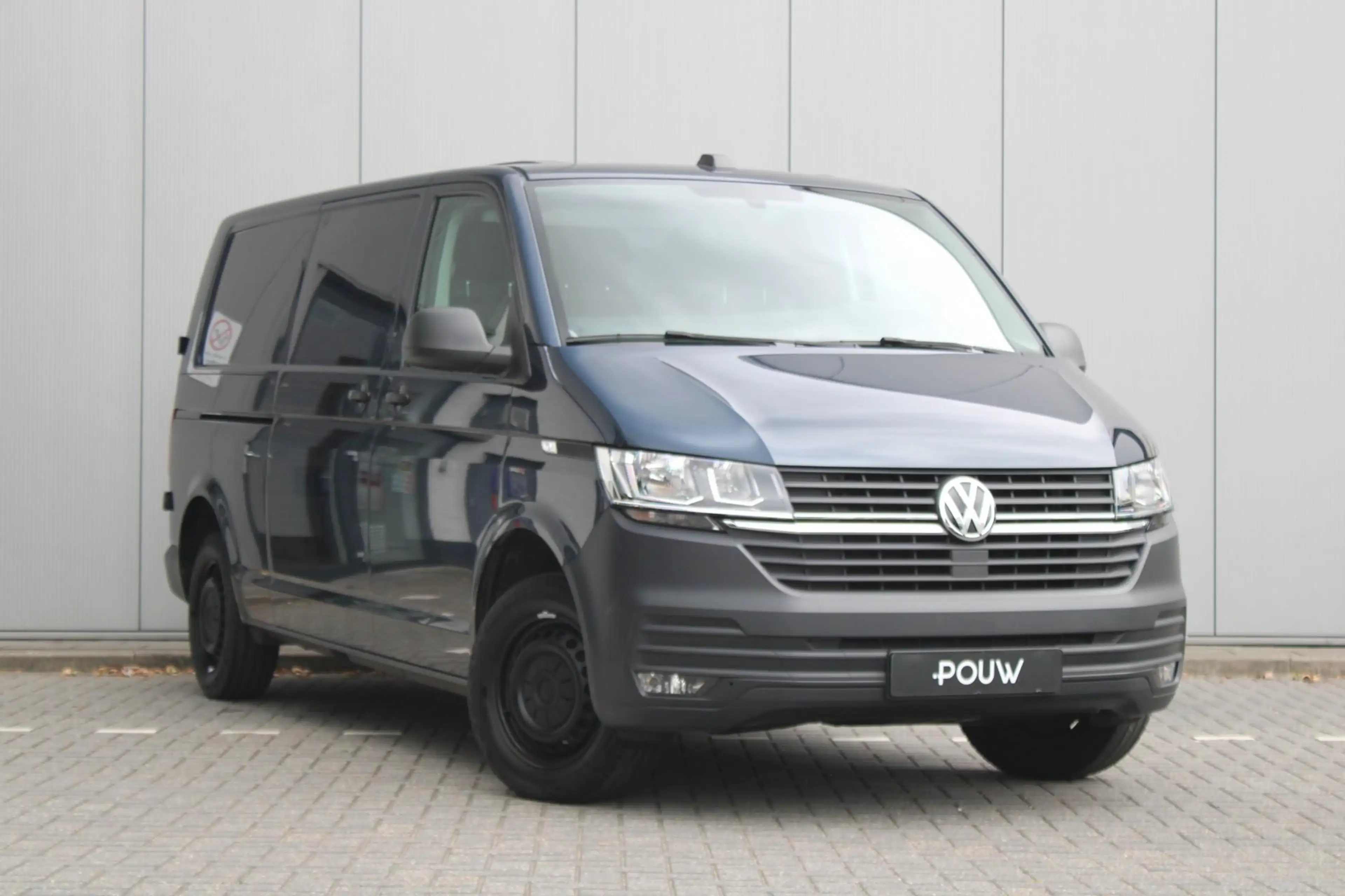 Volkswagen T6.1 Transporter 2.0 TDI 110pk L2H1 28 Comfortline | Trekhaak | Cru — photo 9