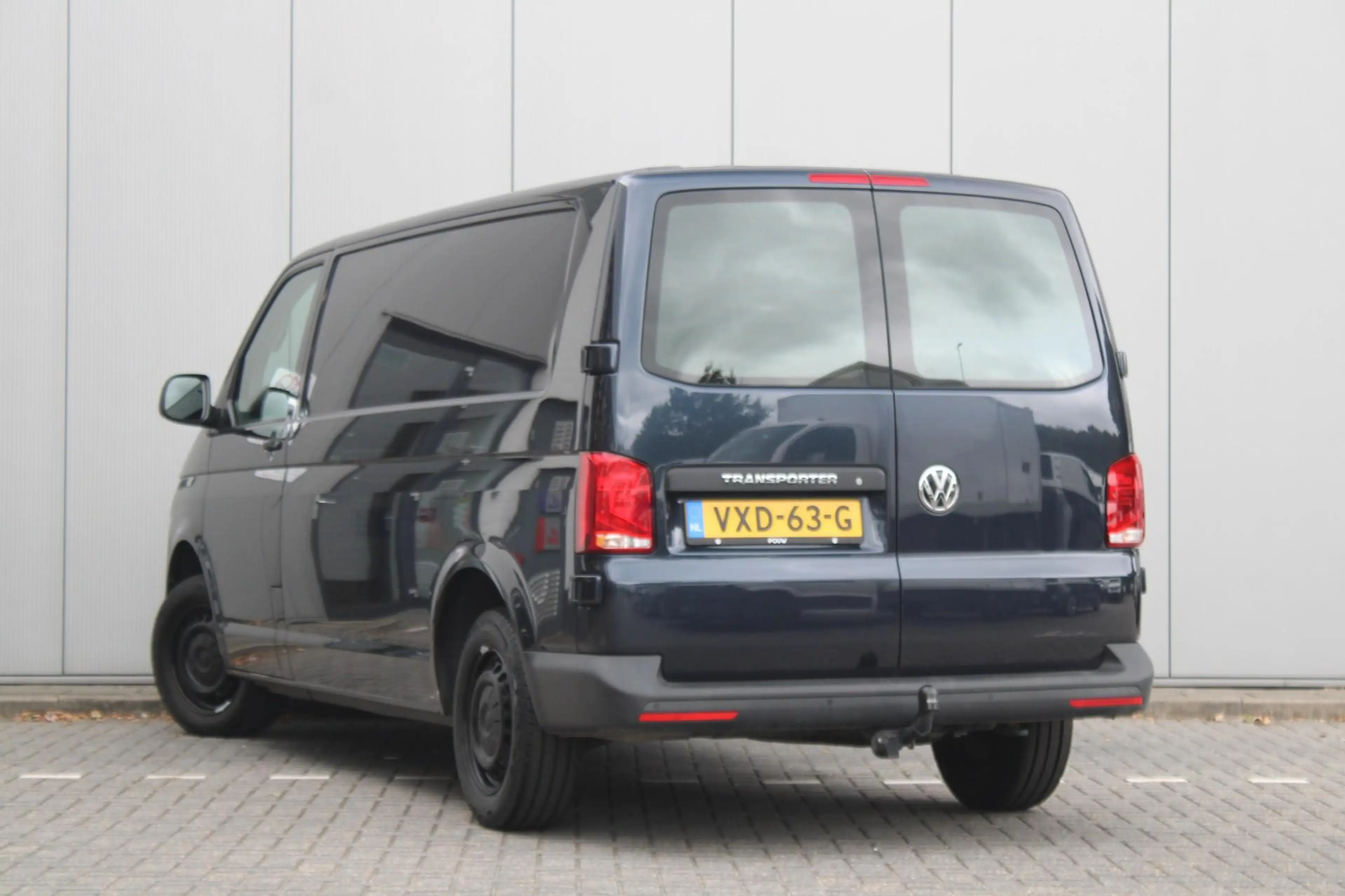 Volkswagen T6.1 Transporter 2.0 TDI 110pk L2H1 28 Comfortline | Trekhaak | Cru — photo 12