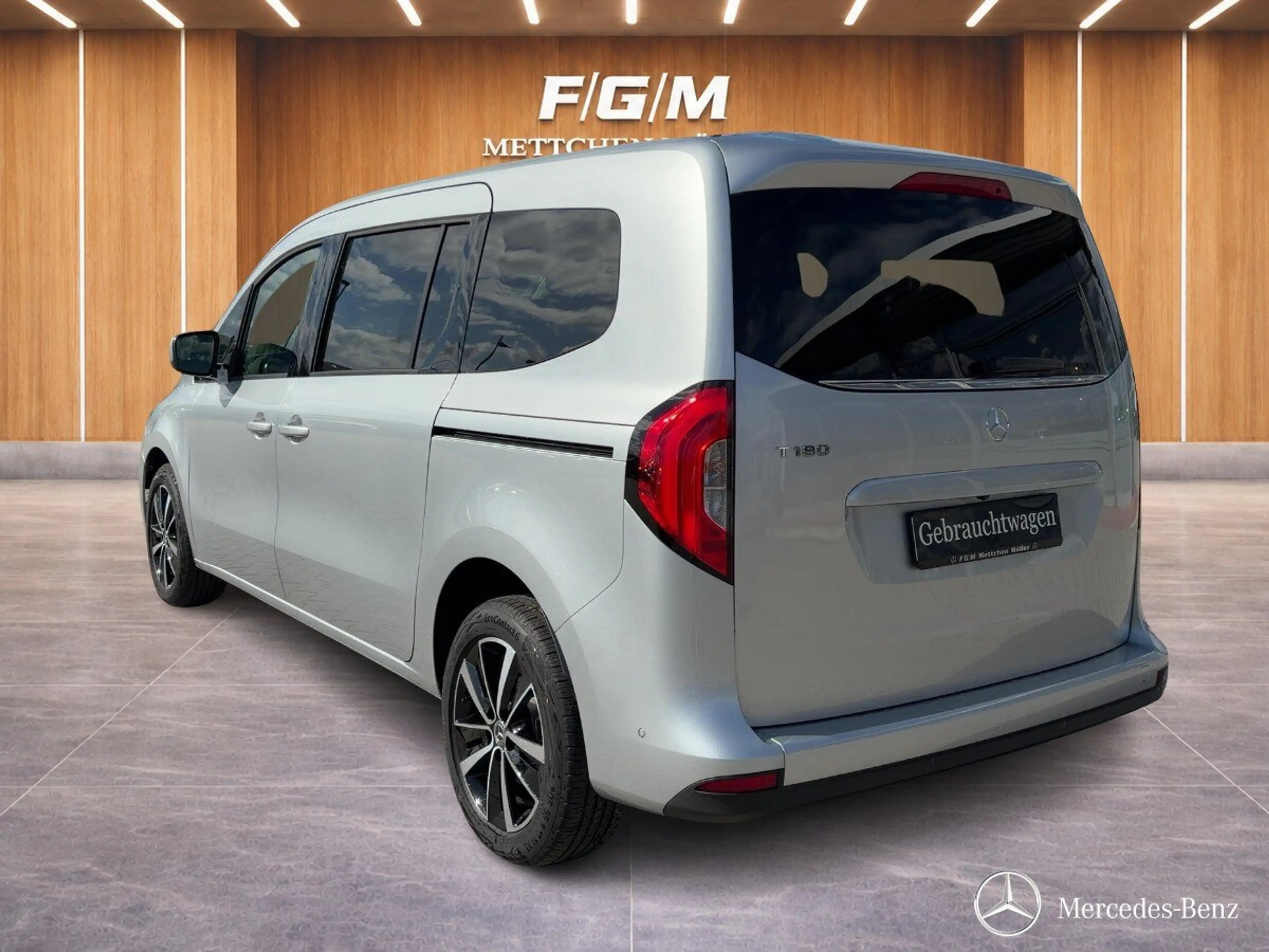 Mercedes-Benz T-Class T 180 Progressive lang LED+KEYG+NAVI+TOTWI+R-KAM — photo 2