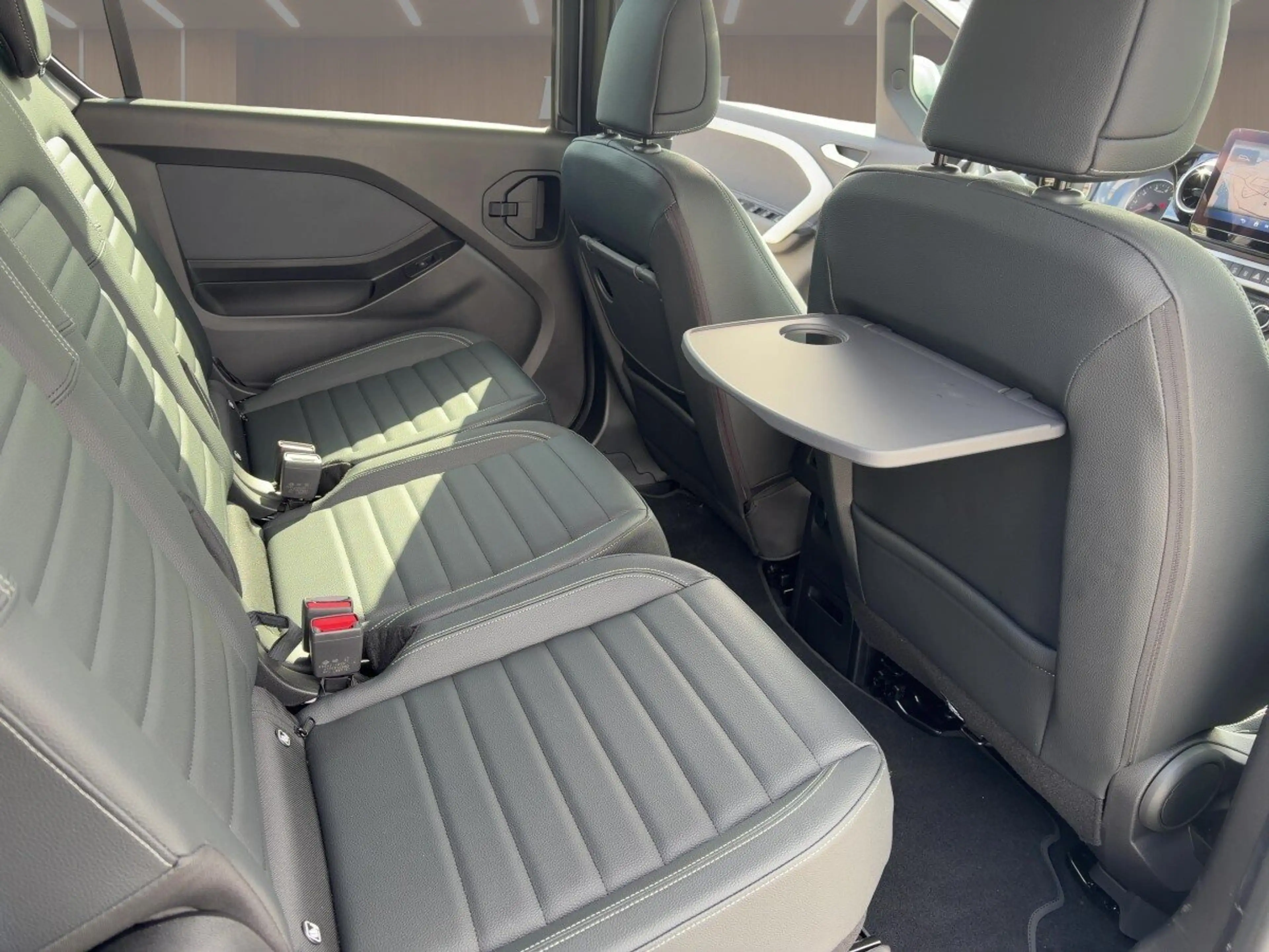 Mercedes-Benz T-Class T 180 Progressive lang LED+KEYG+NAVI+TOTWI+R-KAM — photo 15