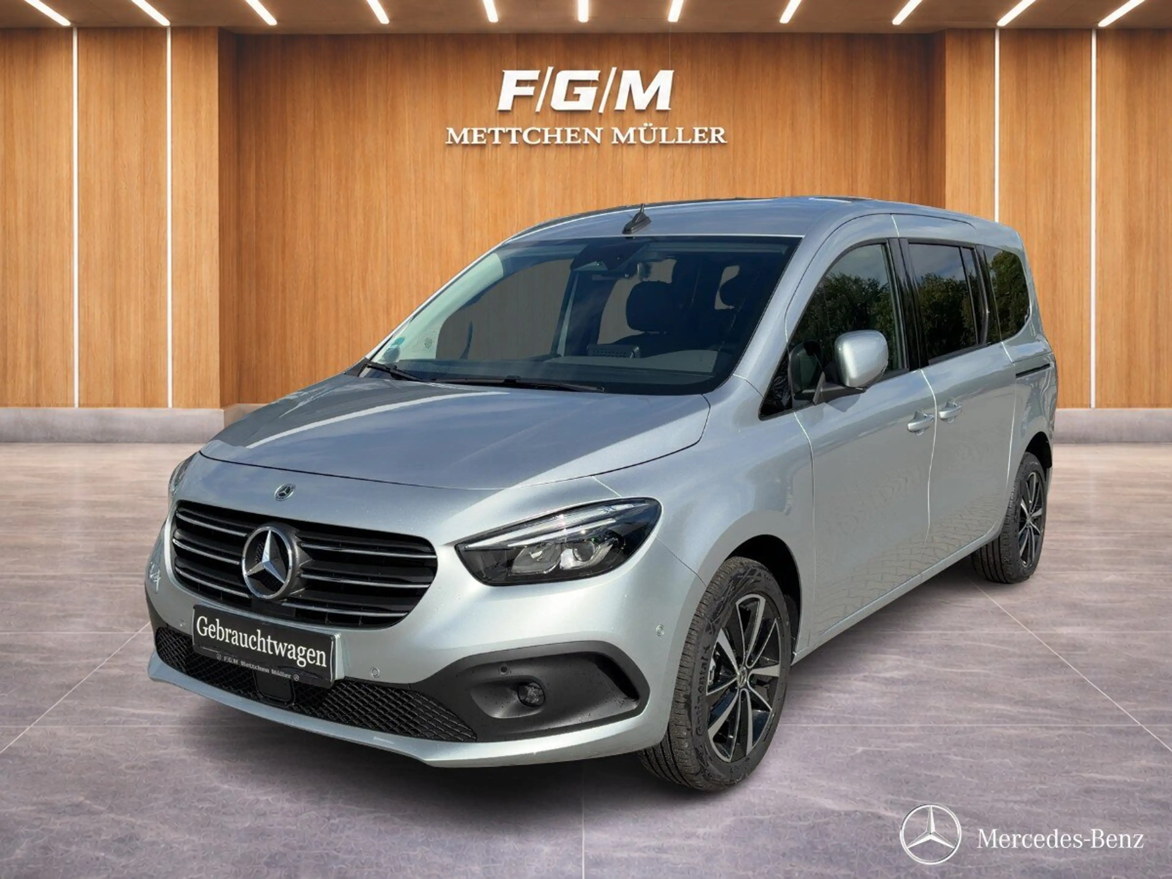 Mercedes-Benz T-Class T 180 Progressive lang LED+KEYG+NAVI+TOTWI+R-KAM