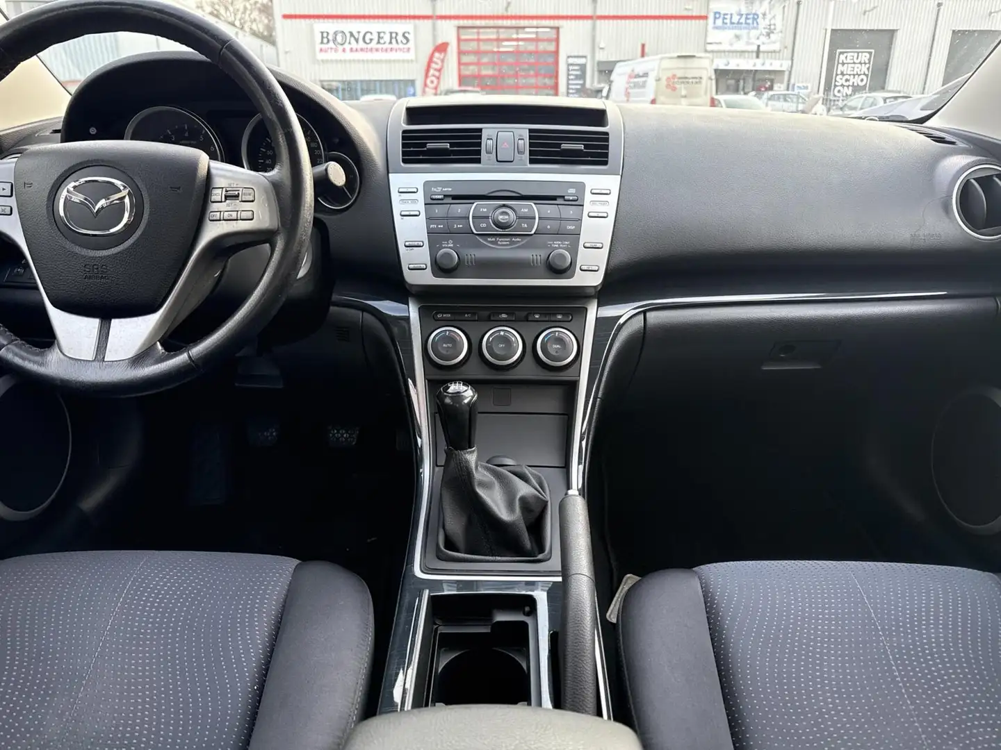 Mazda 6 2.0 S-VT Touring, airco, cruisecontrol, trekhaak, Blau - 2