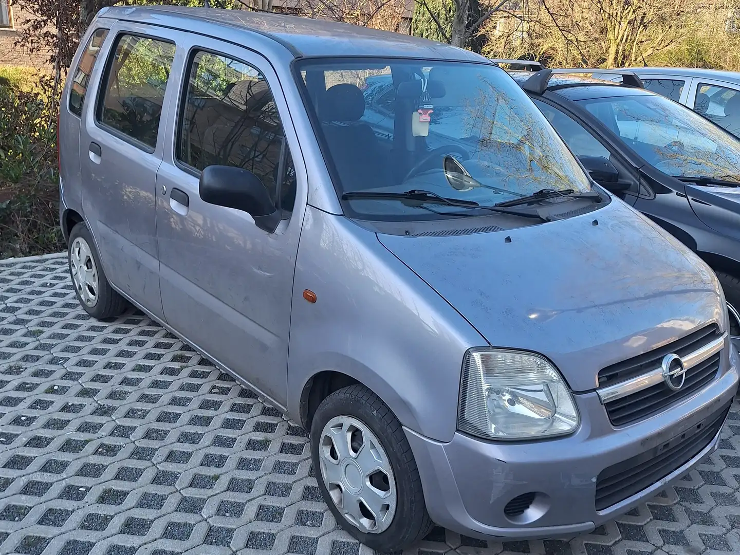 Opel Agila 1.0i+XEP+12v+Cosmo Argent - 1