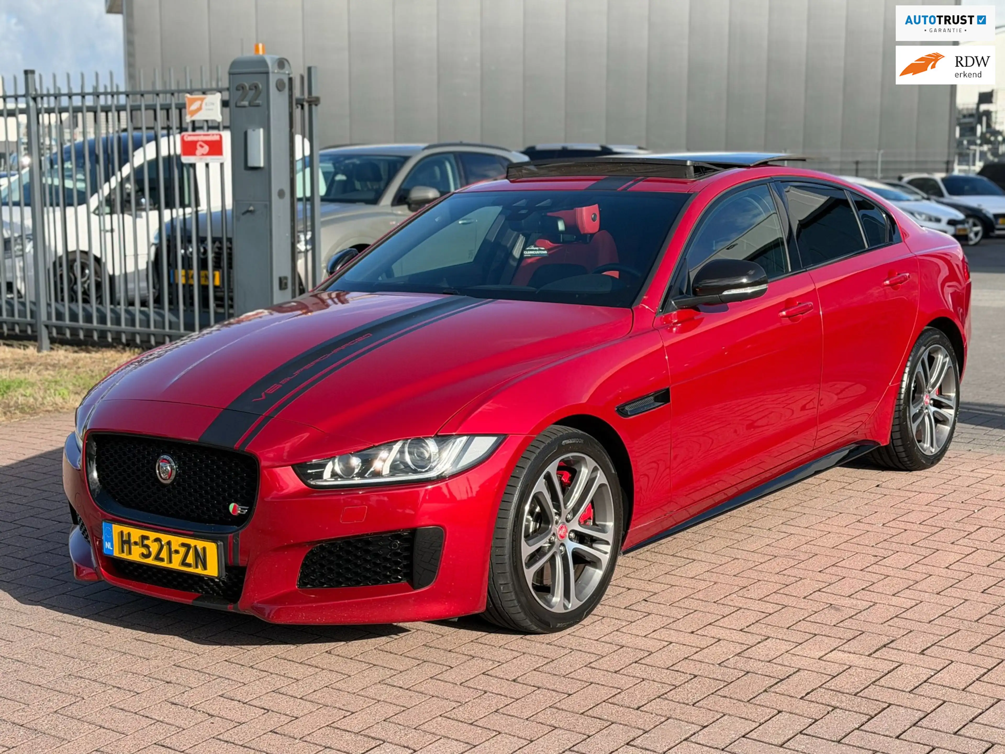 Jaguar XE 3.0 S 340PK V6 Supercharged 2016 Pano