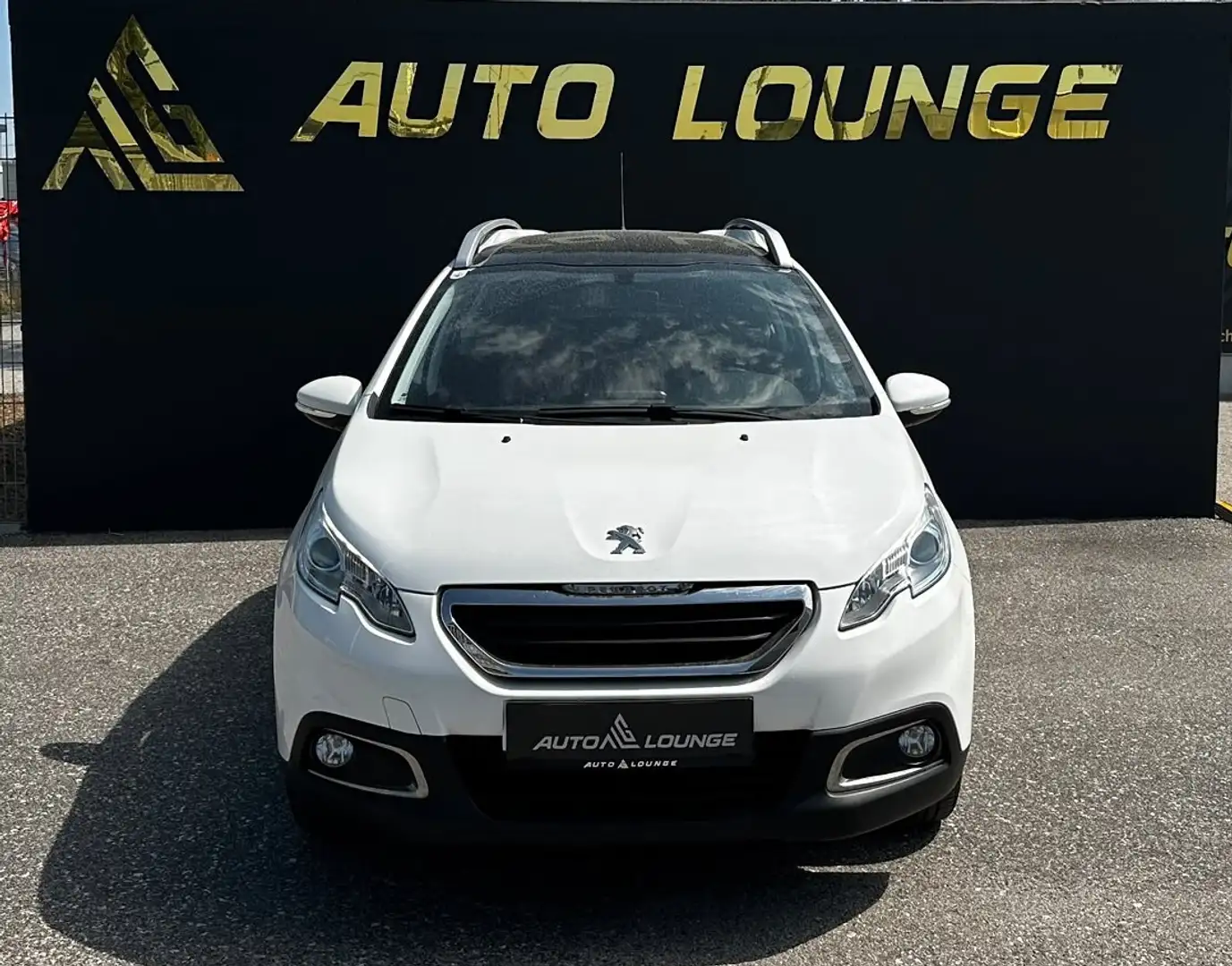 Peugeot 2008 1.2 VTi Active Weiß - 2