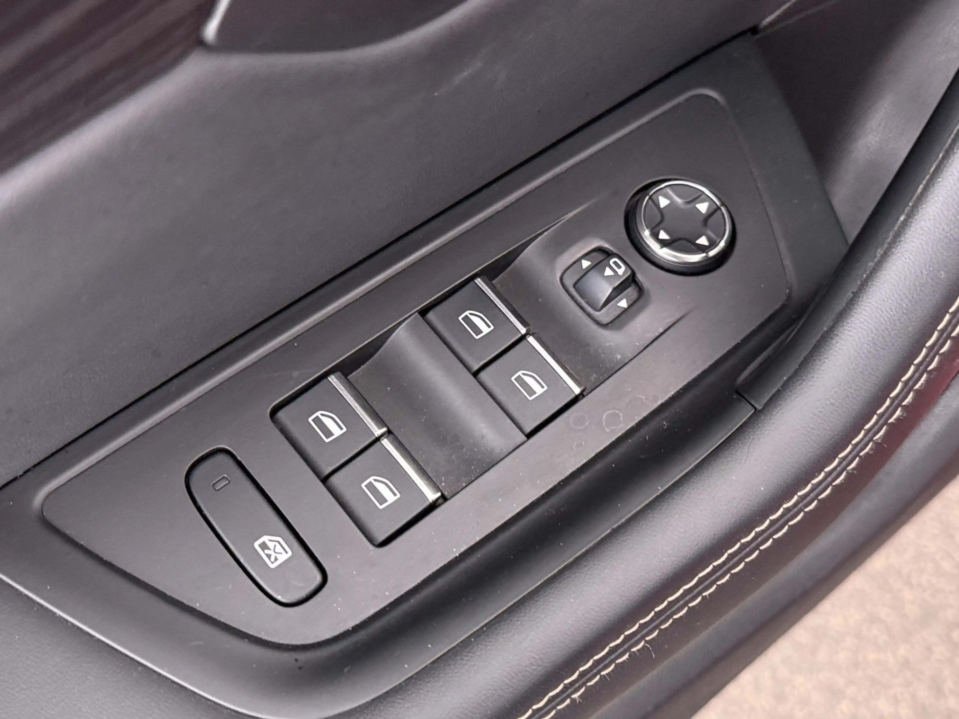 Peugeot 508 1.6 PureTech 225 GT Aut LED RADAR LEDER NAVI — photo 23