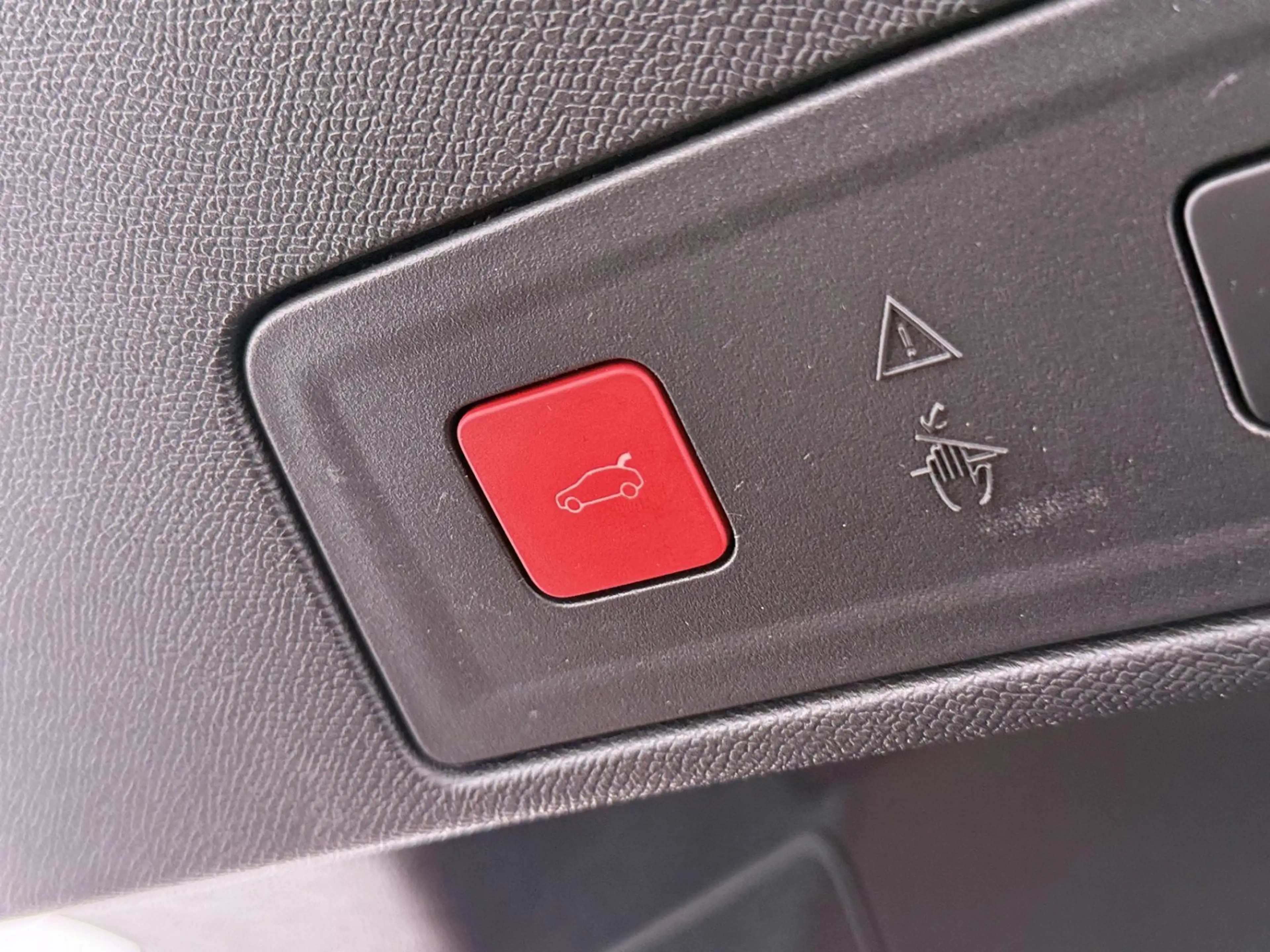Peugeot 508 1.6 PureTech 225 GT Aut LED RADAR LEDER NAVI — photo 29
