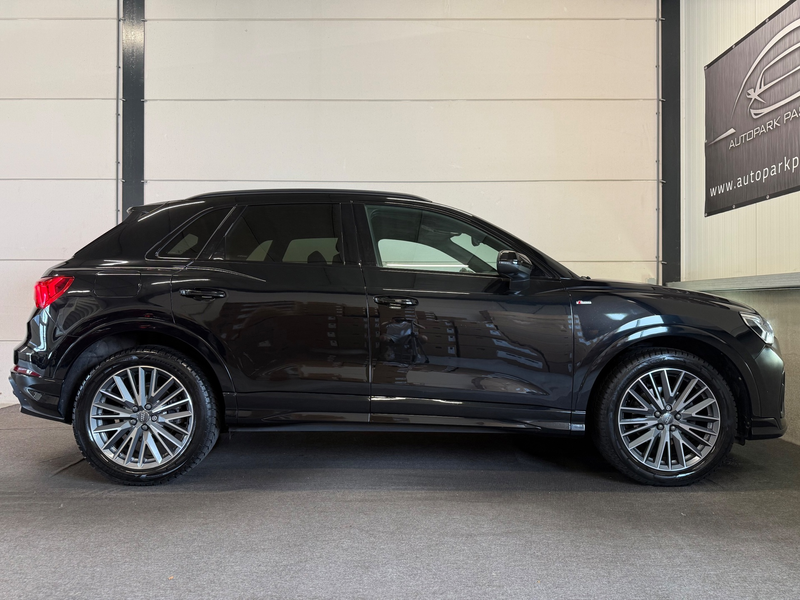 Audi Q3 35 TFSI 3x S-Line Pano, ACC, 360° Camera, LED, Vir — photo 9