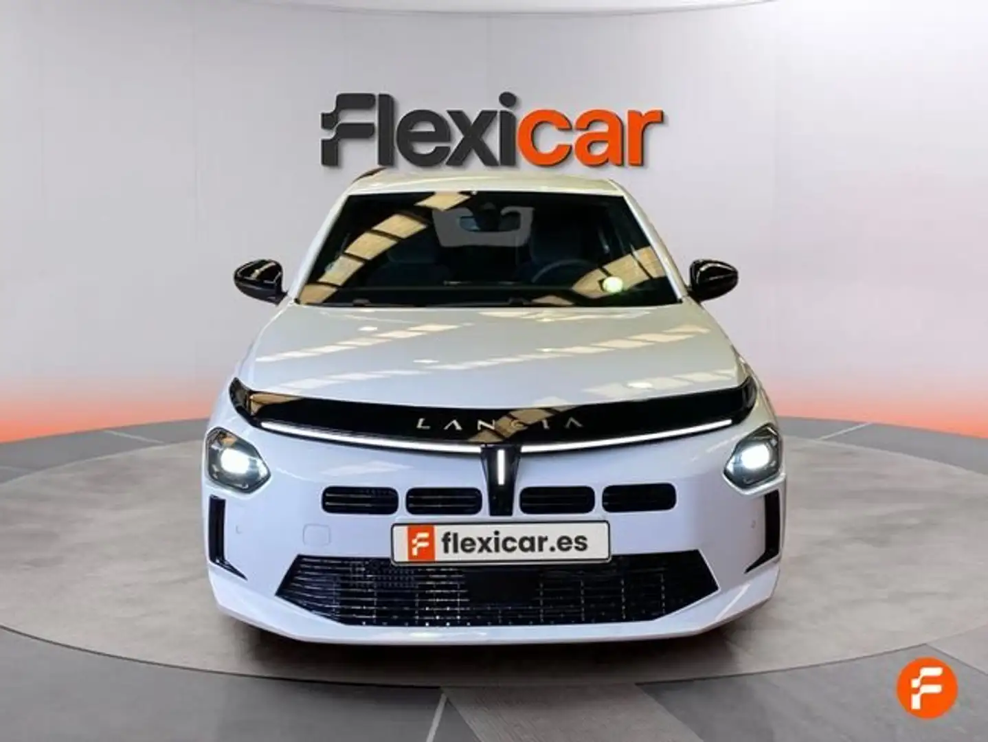 Lancia Ypsilon Hybrid 74kW (100CV) Blanco - 2