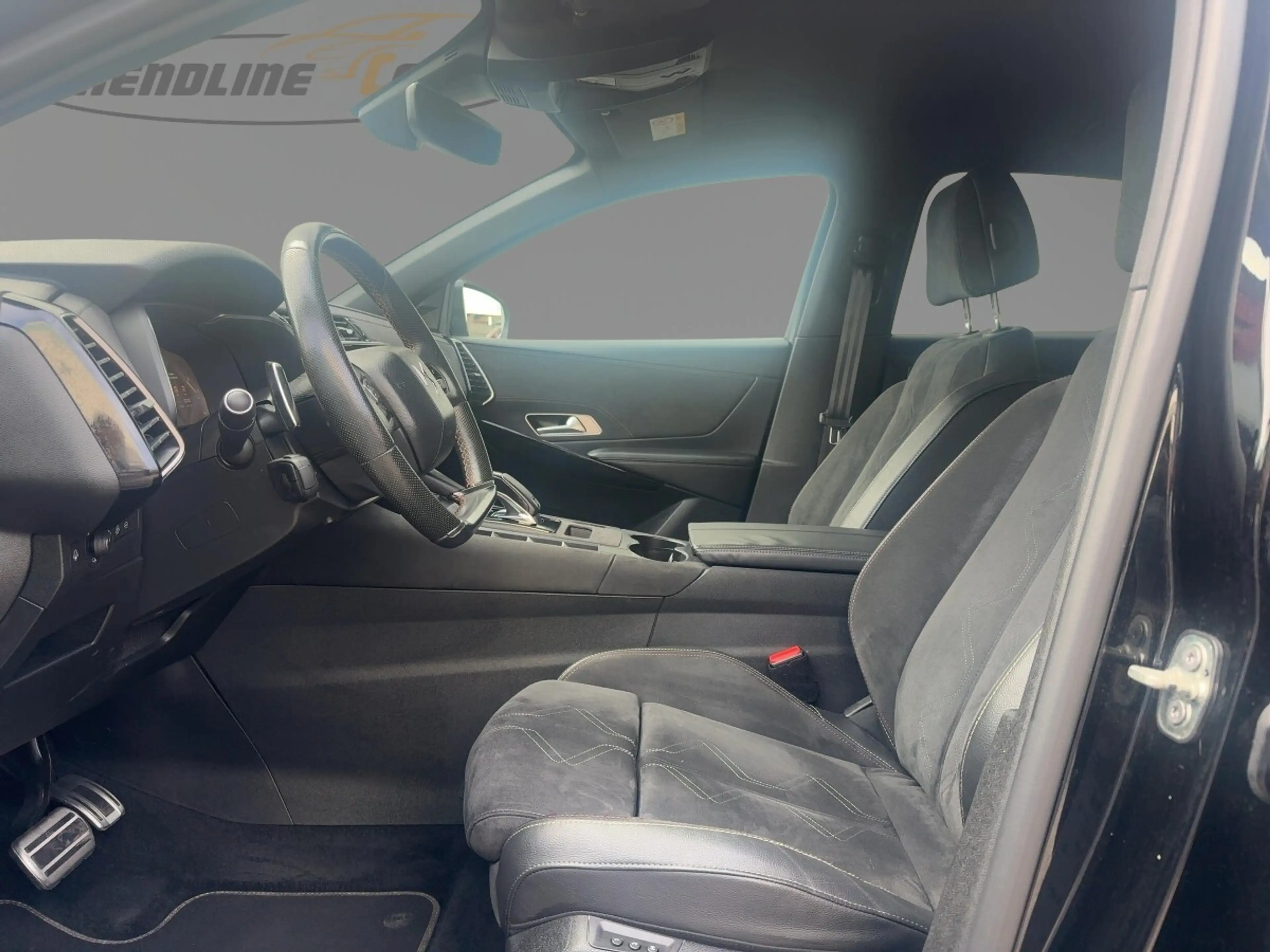DS Automobiles DS 7 Crossback DS7 Crossback THP 225 EAT8 Performance Line — photo 15